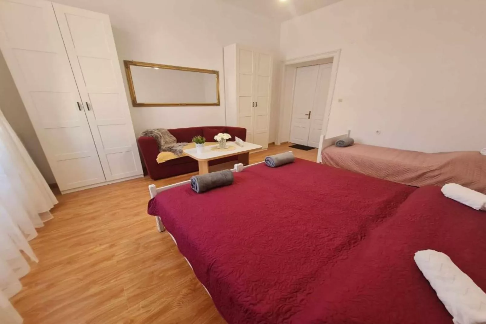 Apartment Bijonda near Arena Pula - One Bedroom Apartment-Slaapkamer
