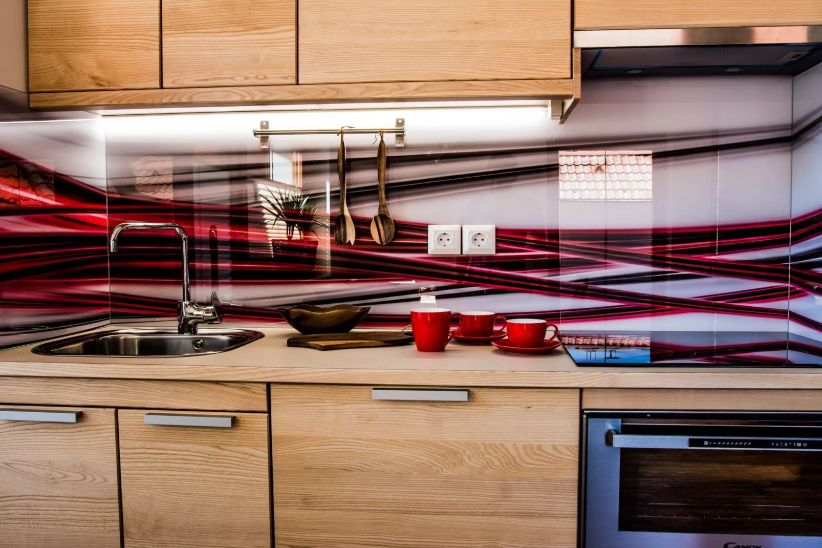 Riverside Pines Luce Apartments with Balcony - Studio Apartment with Balcony-Keuken