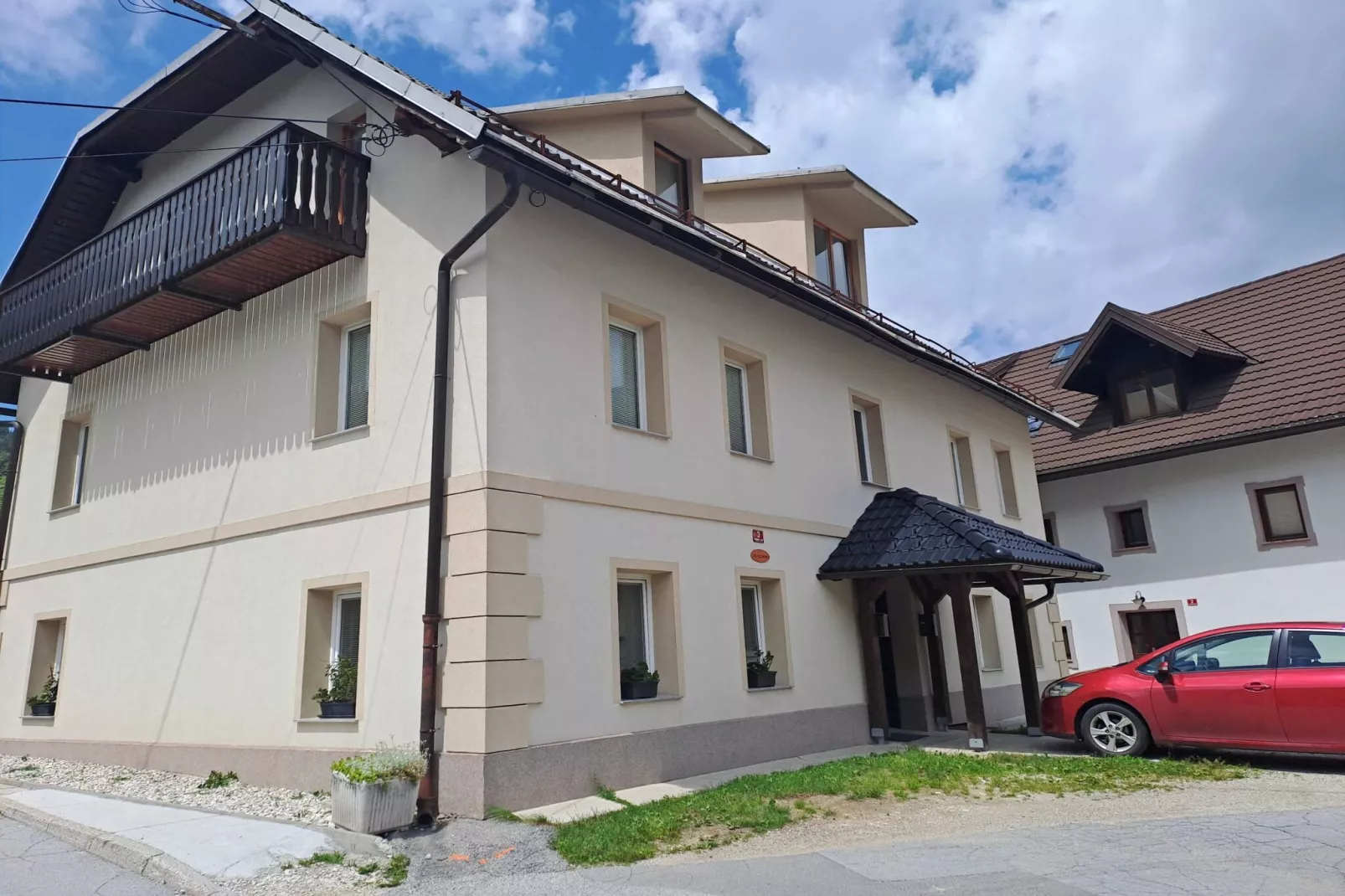 Modern Apartment with Terrace near Kranjska Gora Ski Slope - One Bedroom Apartment with Terrace