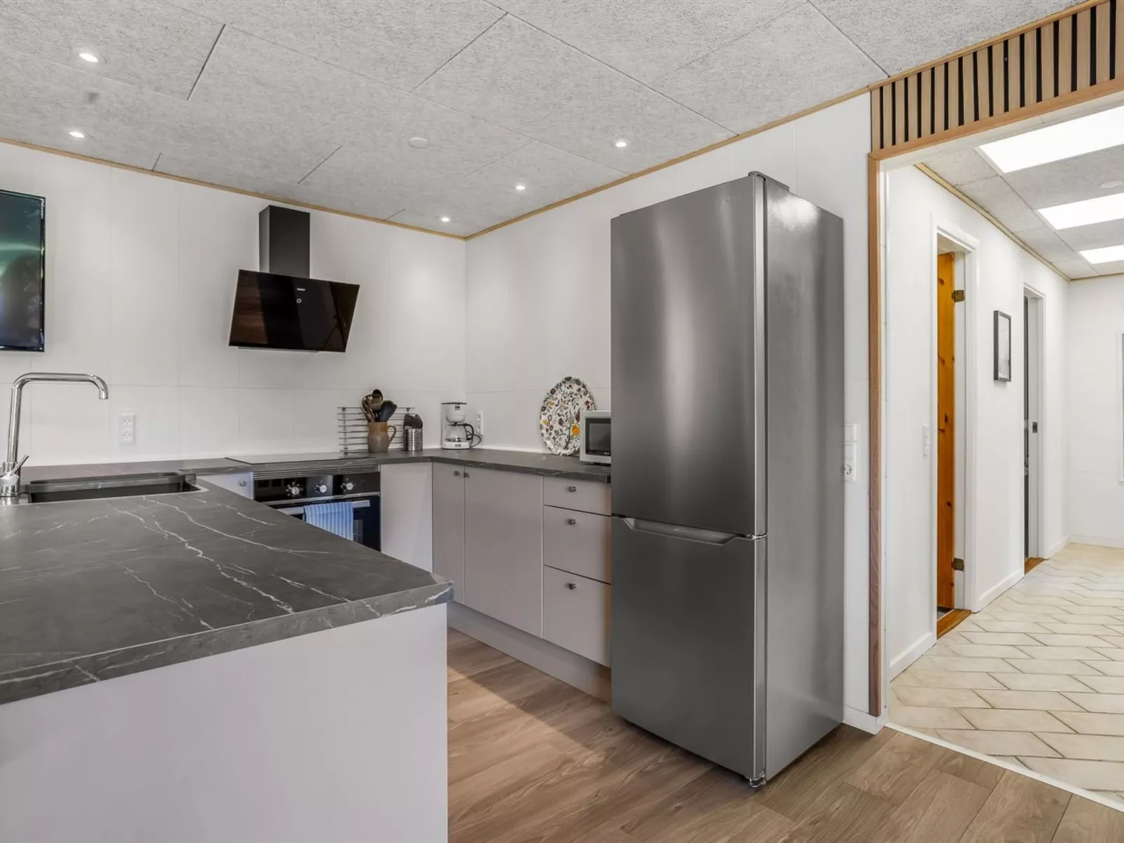 "Tameran" - 1km from the sea-Binnen