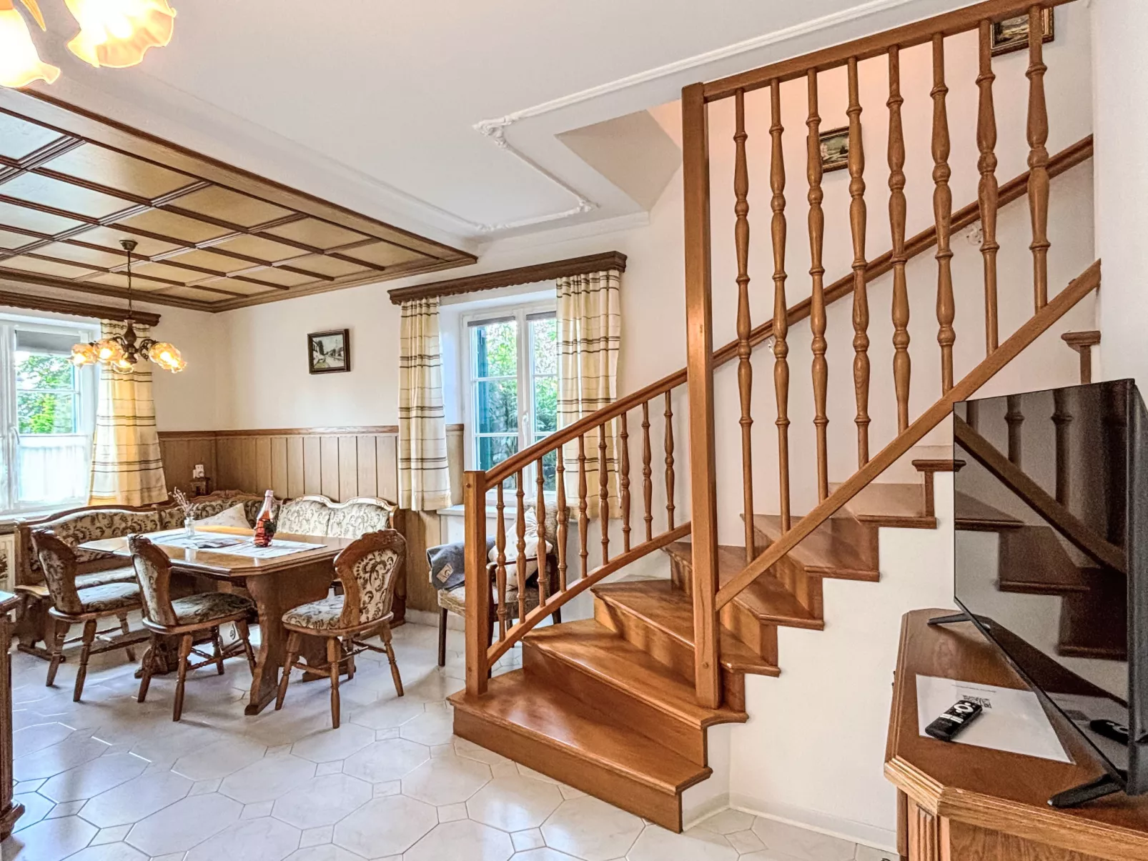 Großmutters Ferienhaus-Binnen