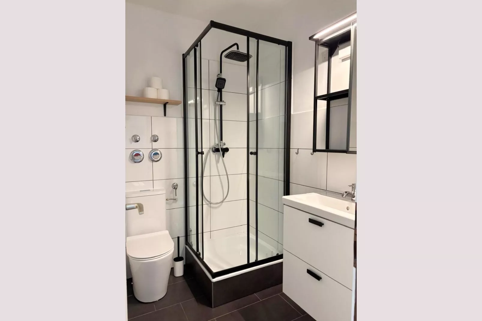 Diemelquelle-Badkamer