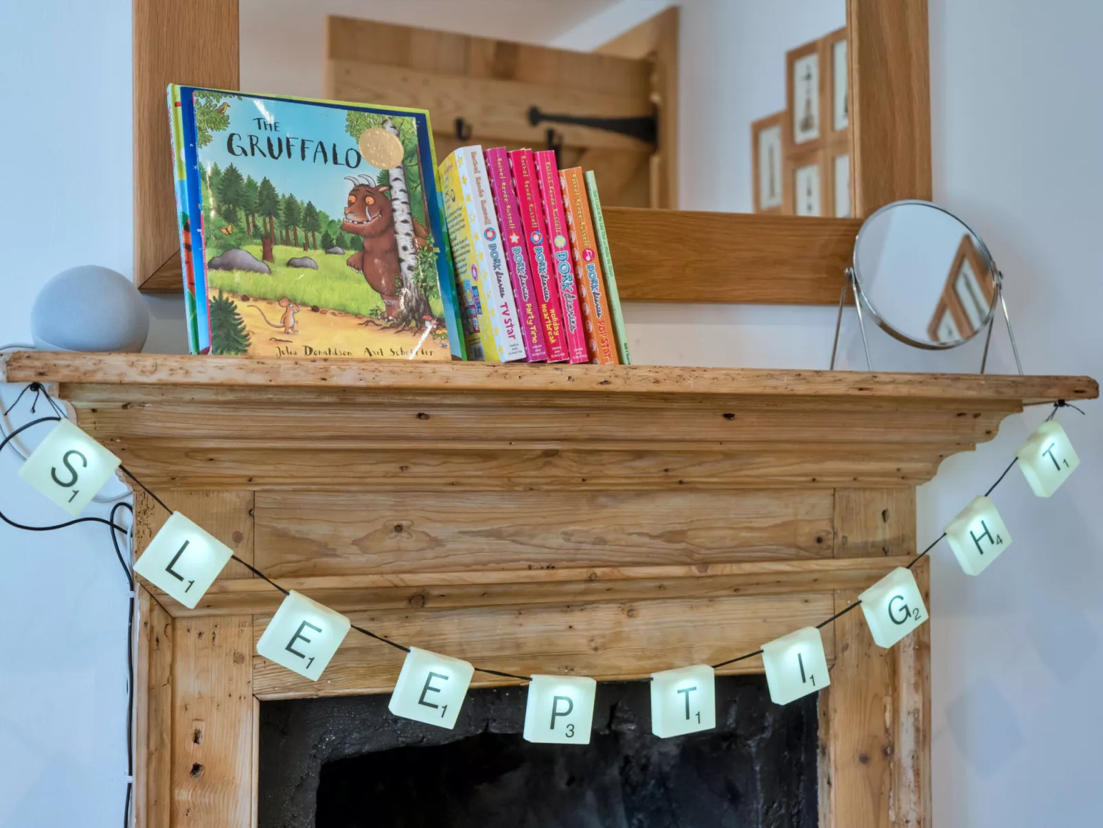 Cawsand Cottage-Binnen
