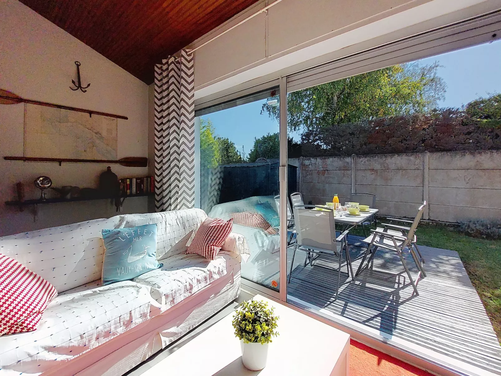 Les Floriales-Binnen