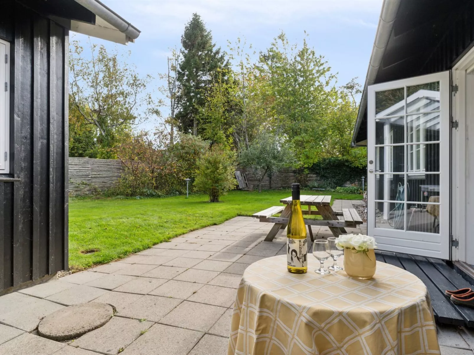 "Domi" - 1.3km from the sea-Buiten