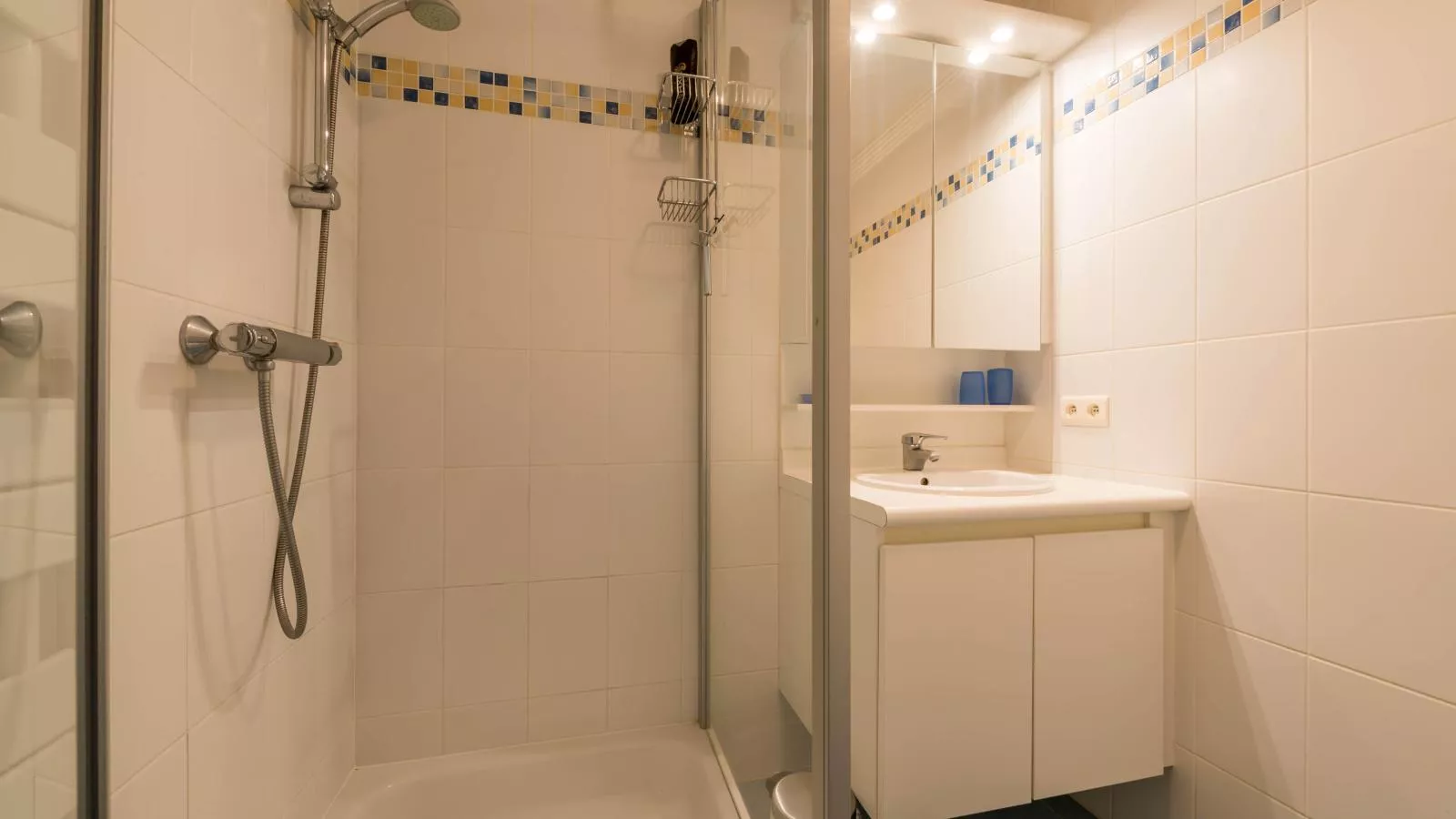 Les Petrels tweede-Badkamer