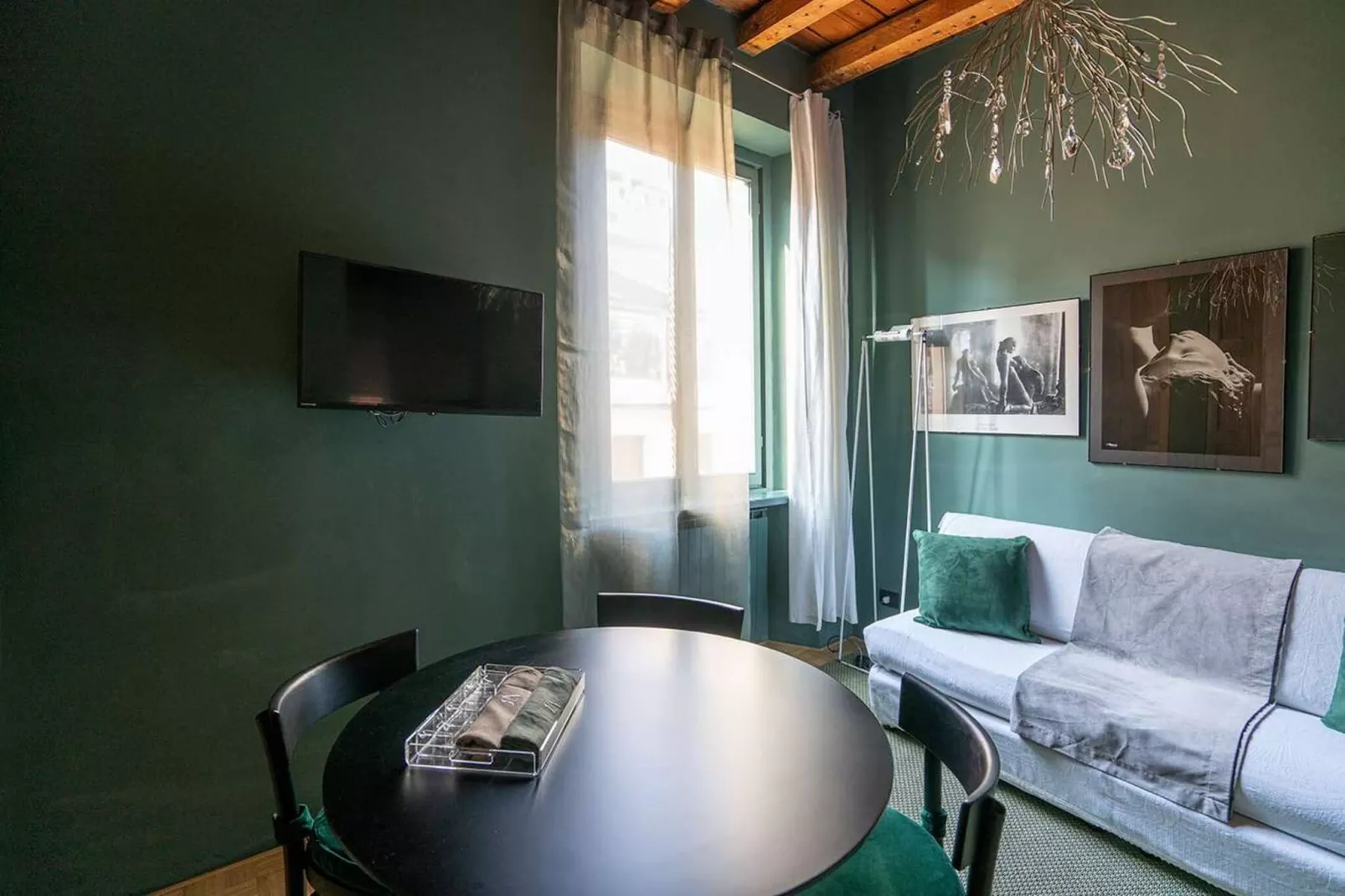 MI Casati 24-Eetkamer