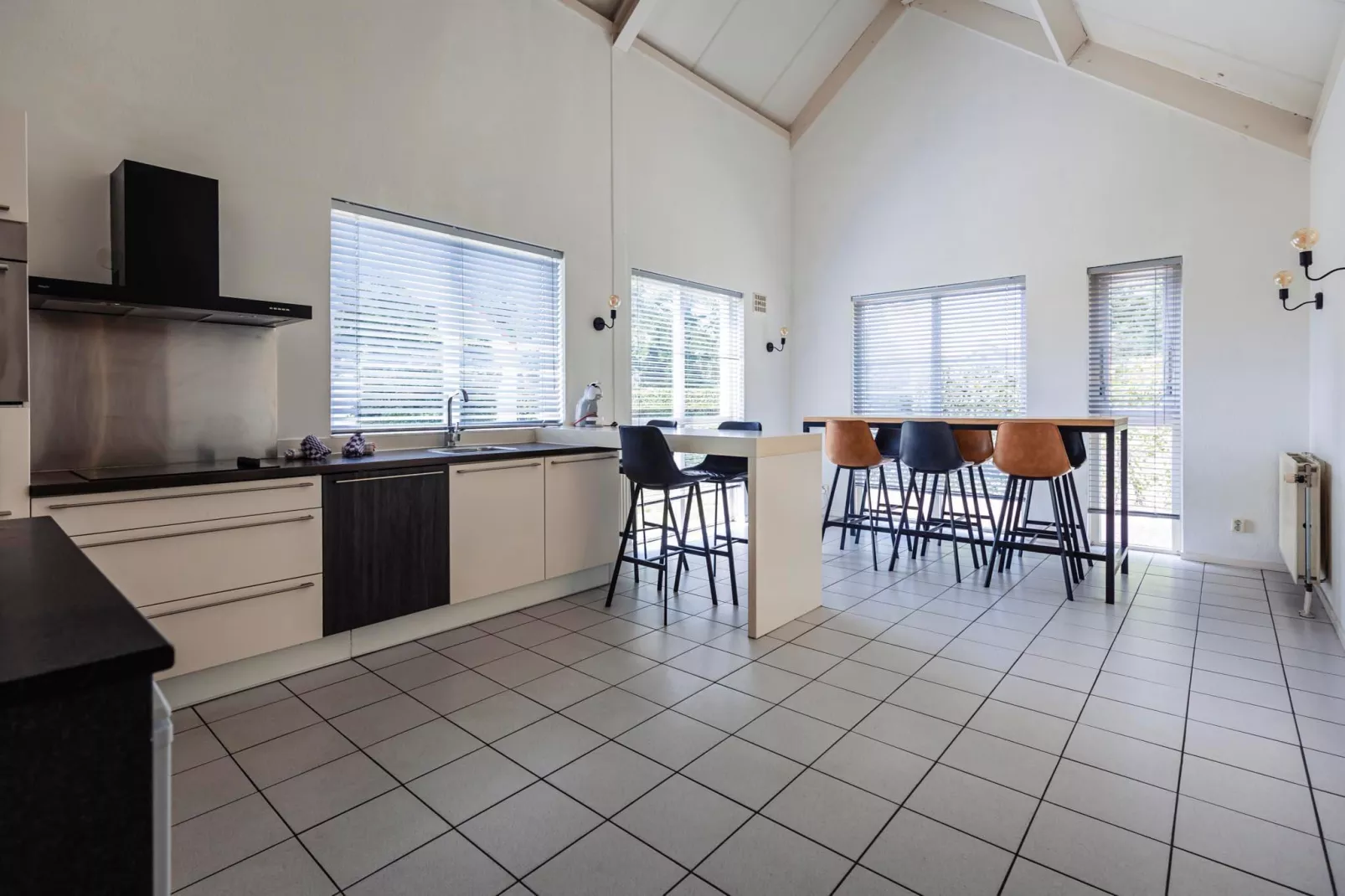 16 - Persons Family bungalow-Keuken