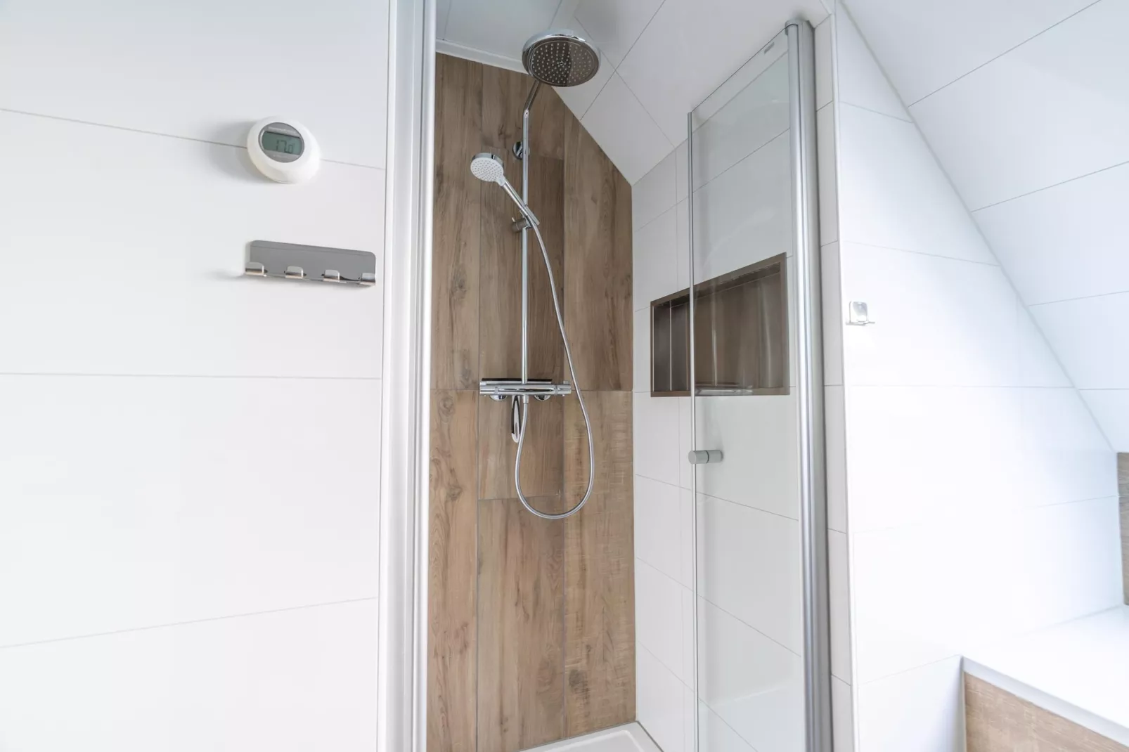 Kamperfoelie 33-Badkamer