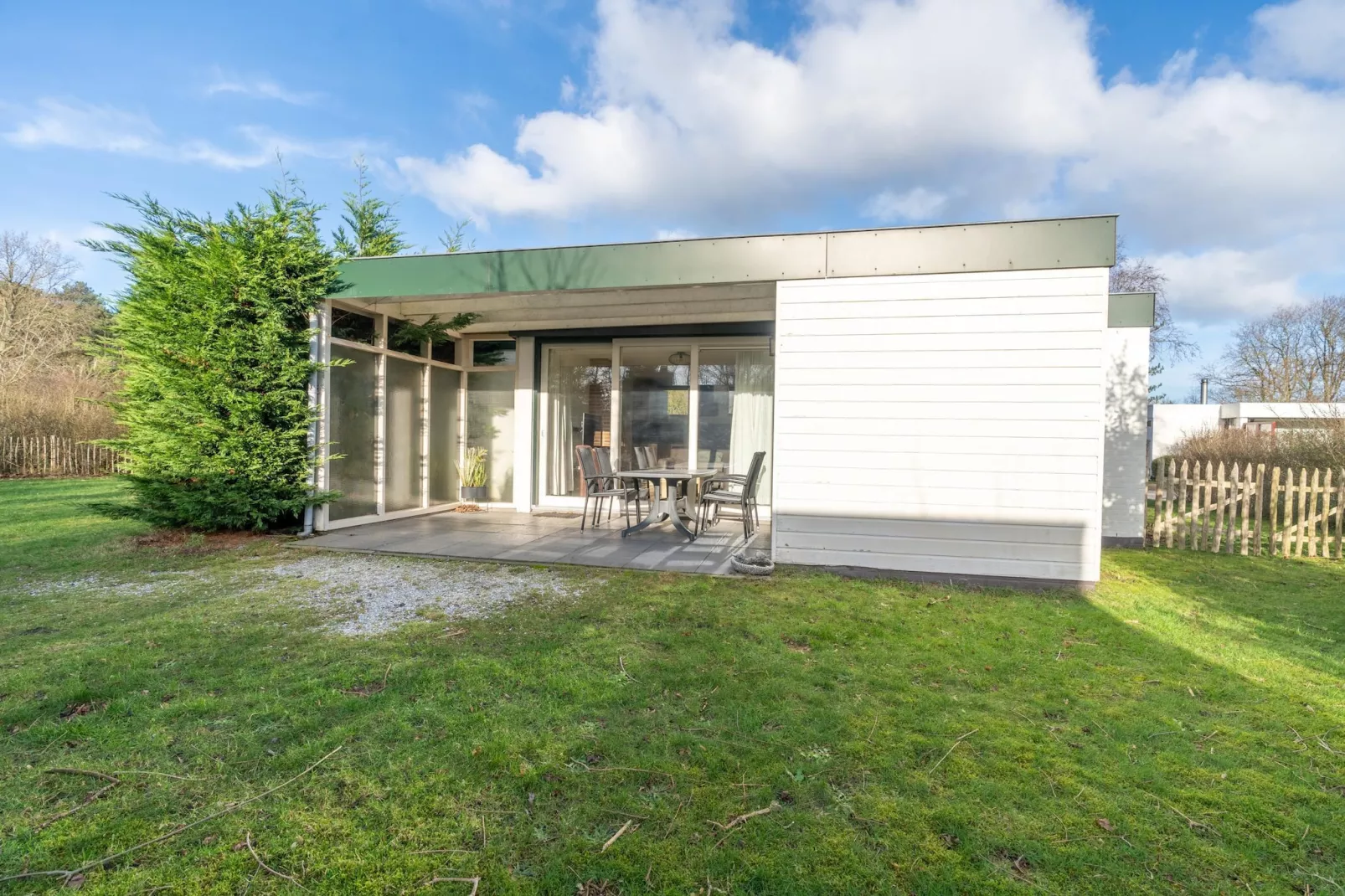 De parel 164-Buitenkant zomer