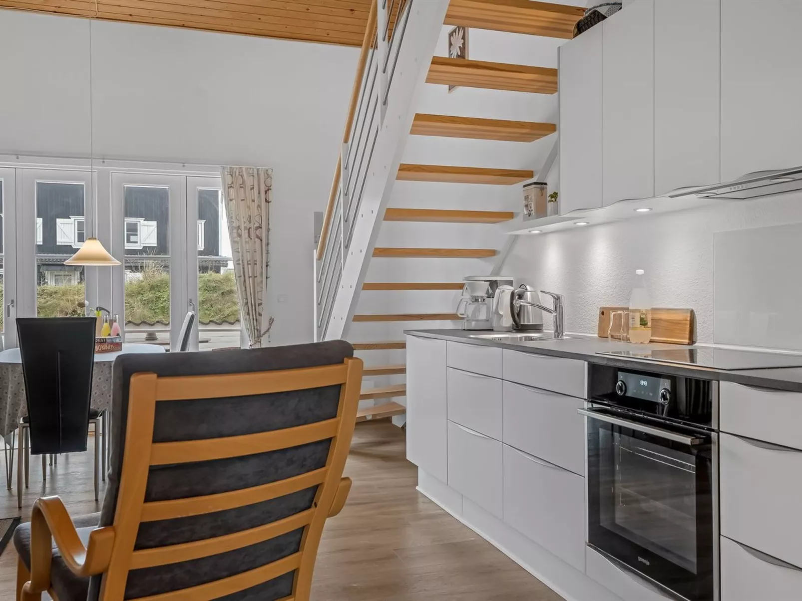 "Benthe" - 100m to the fjord-Binnen