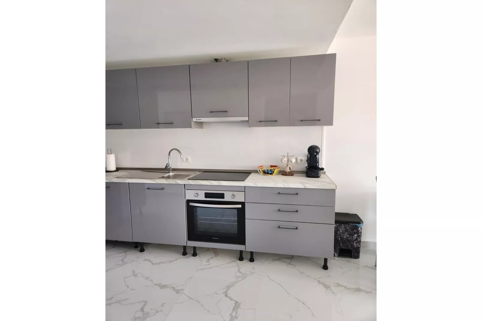 CT 339 AL - Faro's Paraiso de Vera Apartment-Keuken