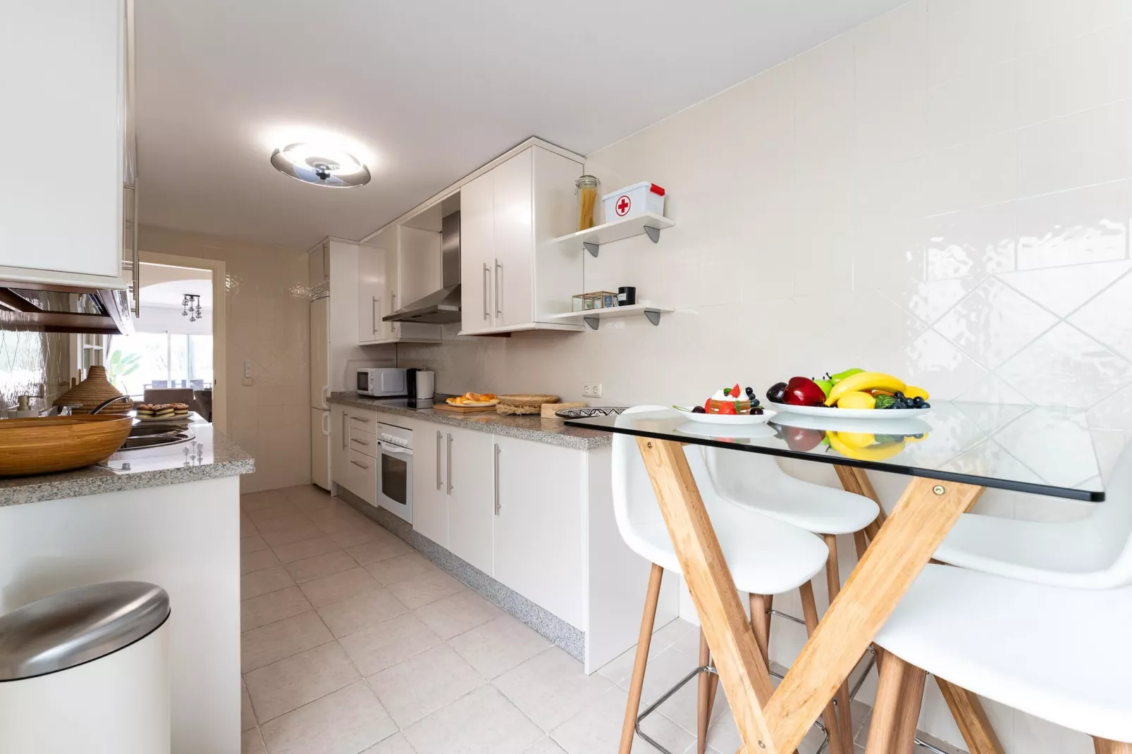 CT 366 - Faro's Silent Dream in Elviria - Marbella-Keuken