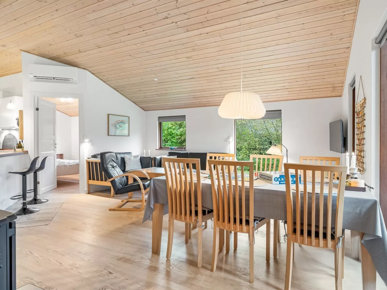 "Jaane" - 250m to the fjord-Binnen