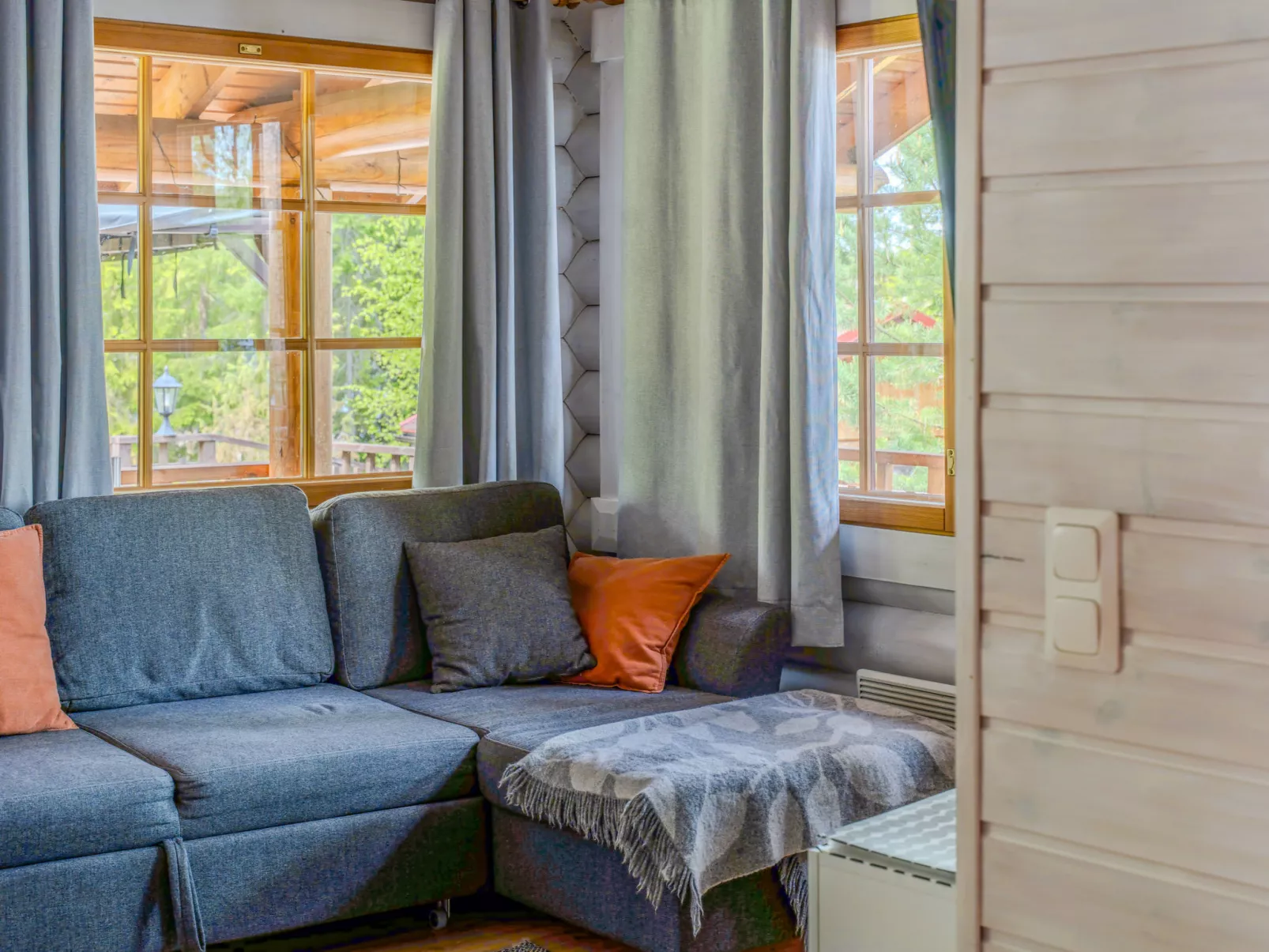 Villa joutsen-Binnen