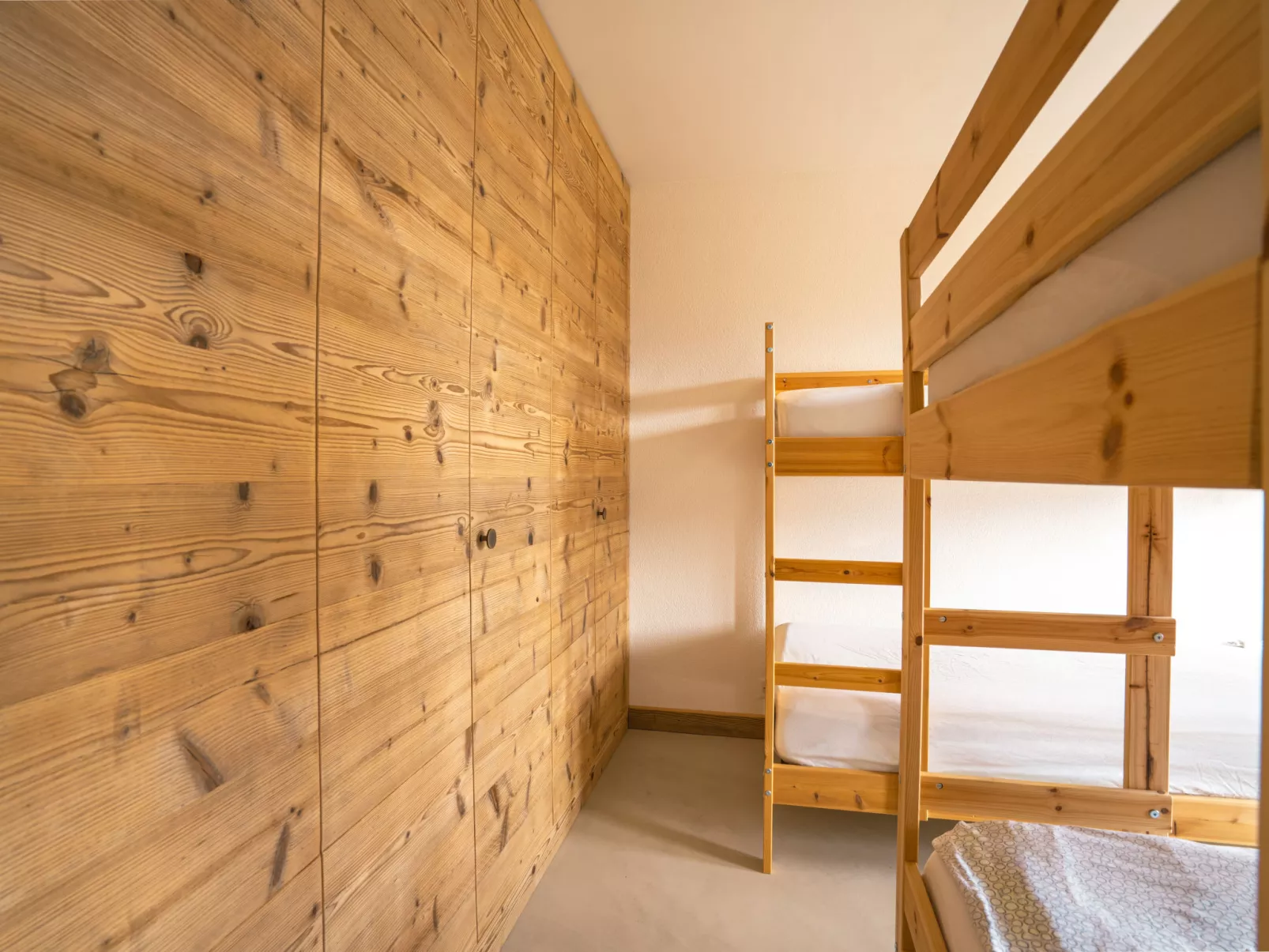 La Roseraie B 24-Binnen