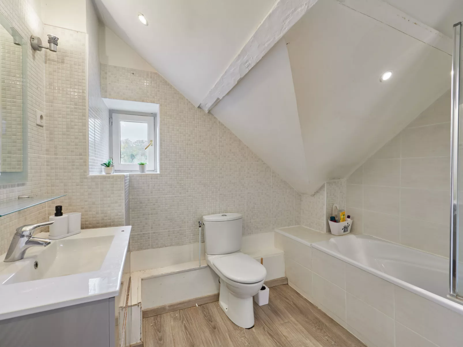 La Musardière-Binnen