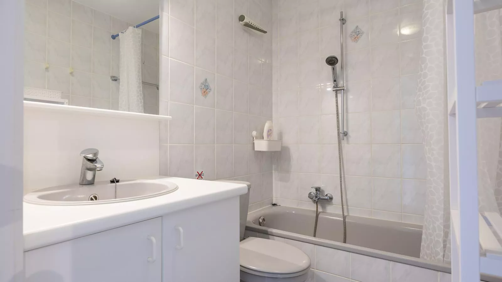 Green Garden blok 7 - 0002  box 134-Badkamer