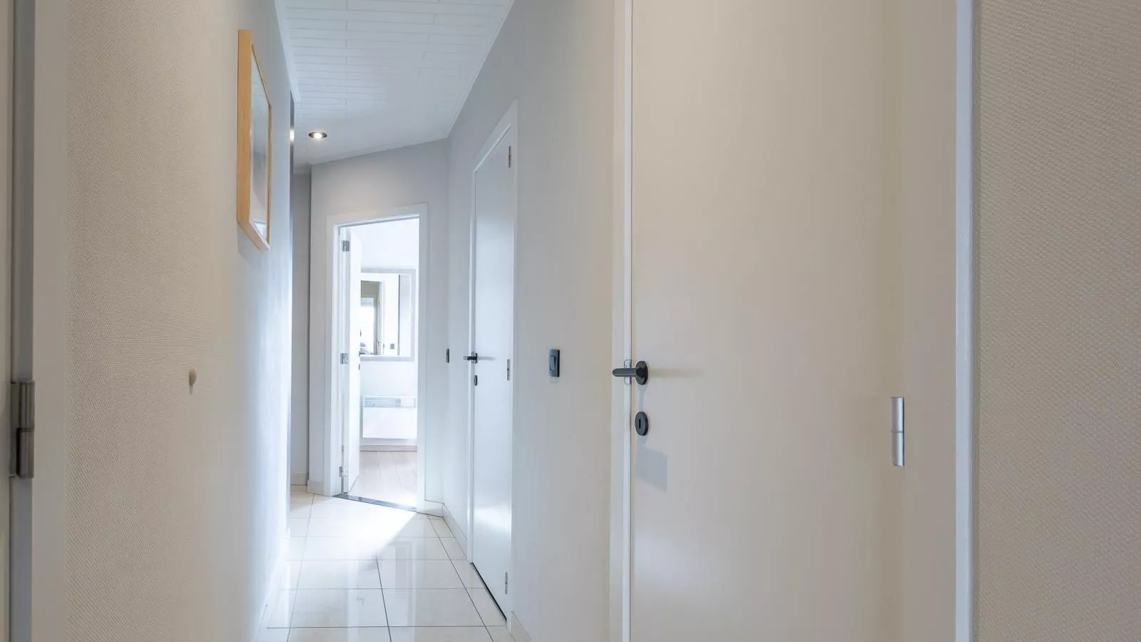 Vandenheuvel - 0406-Hal-ontvangst