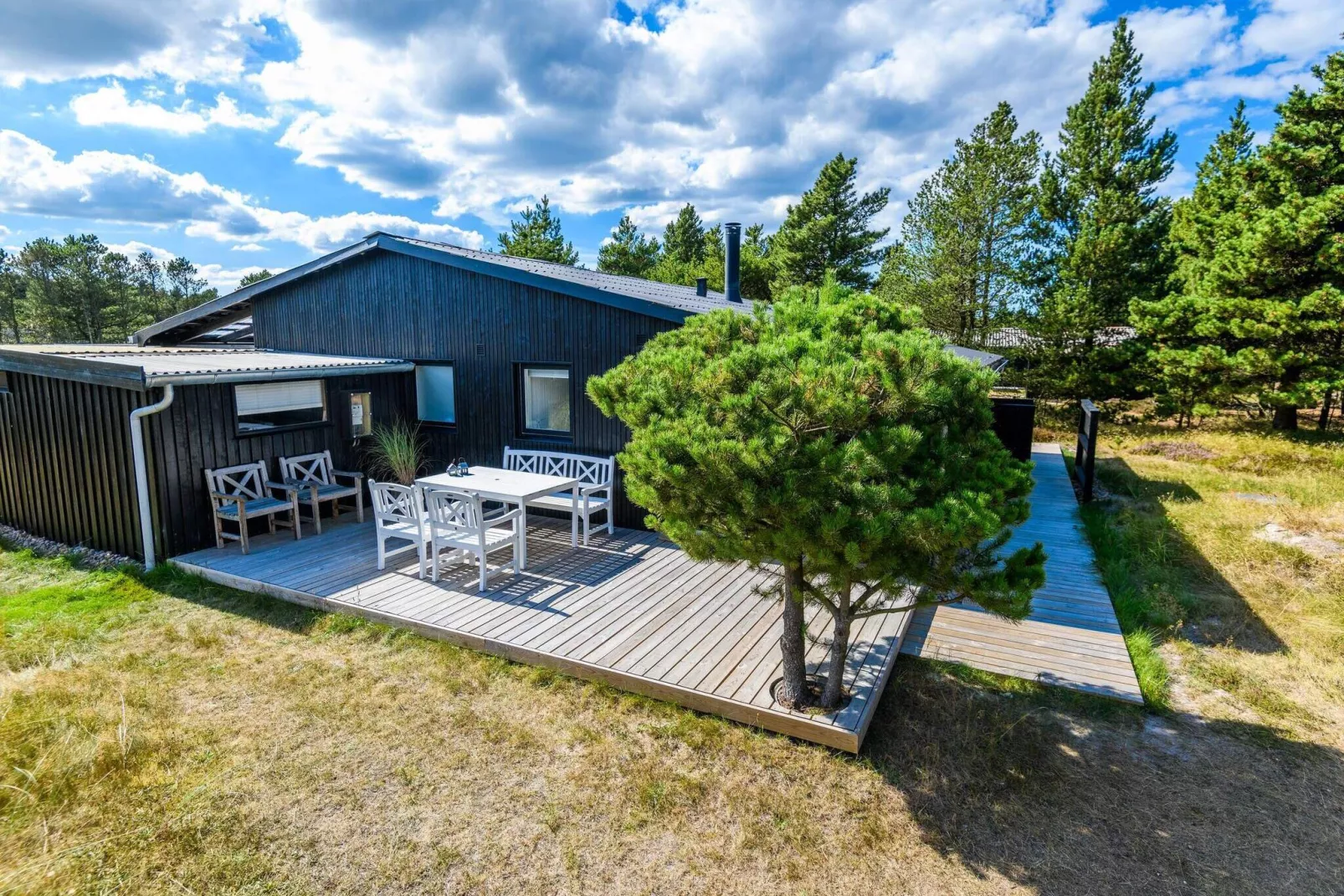 7 persoons vakantie huis op een vakantie park in Henne-Buitenlucht