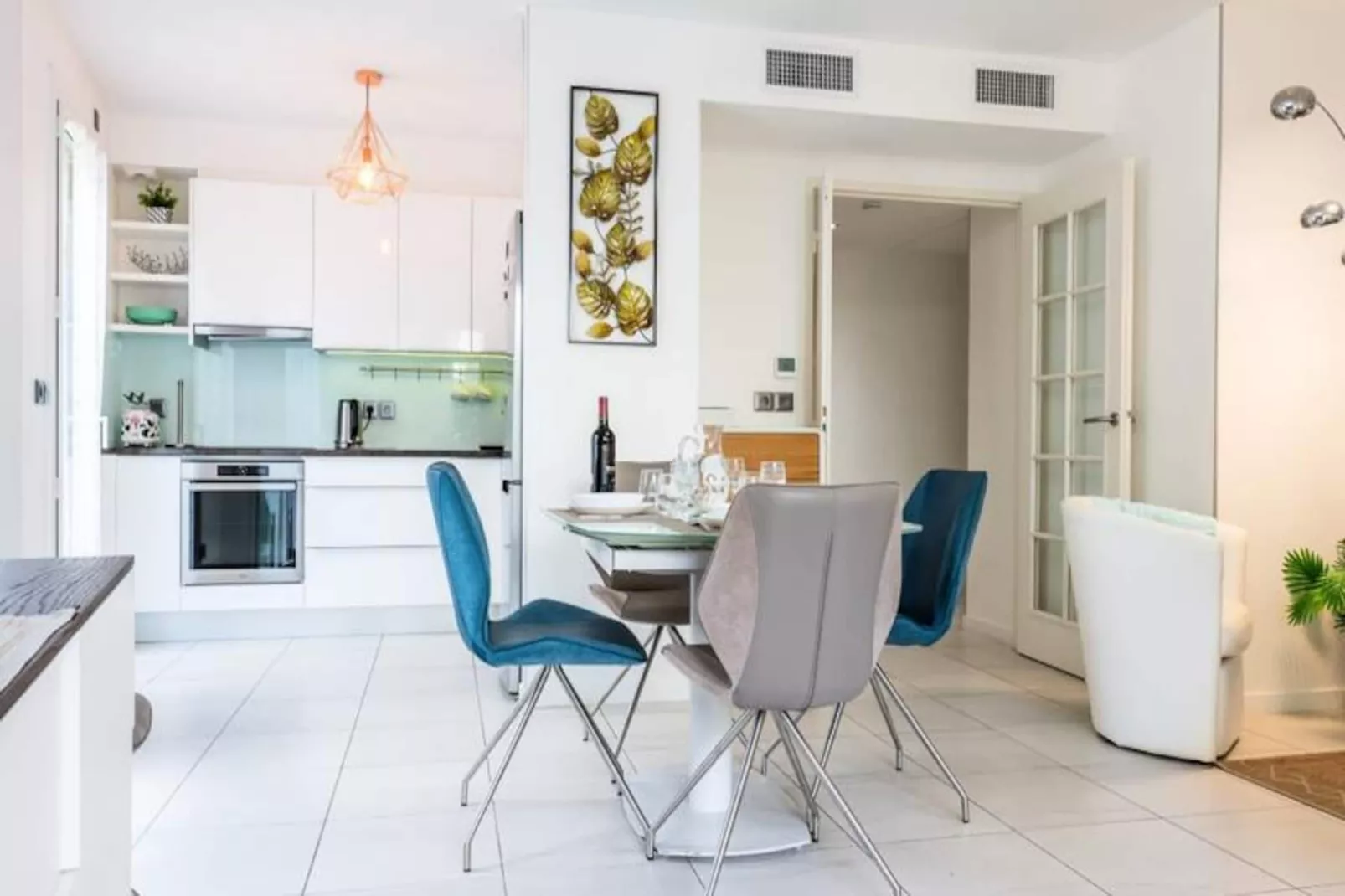 Résidence Rez-de-jardin Palm Beach, Piscine, Plages &agrave; Pied-Niet-getagd