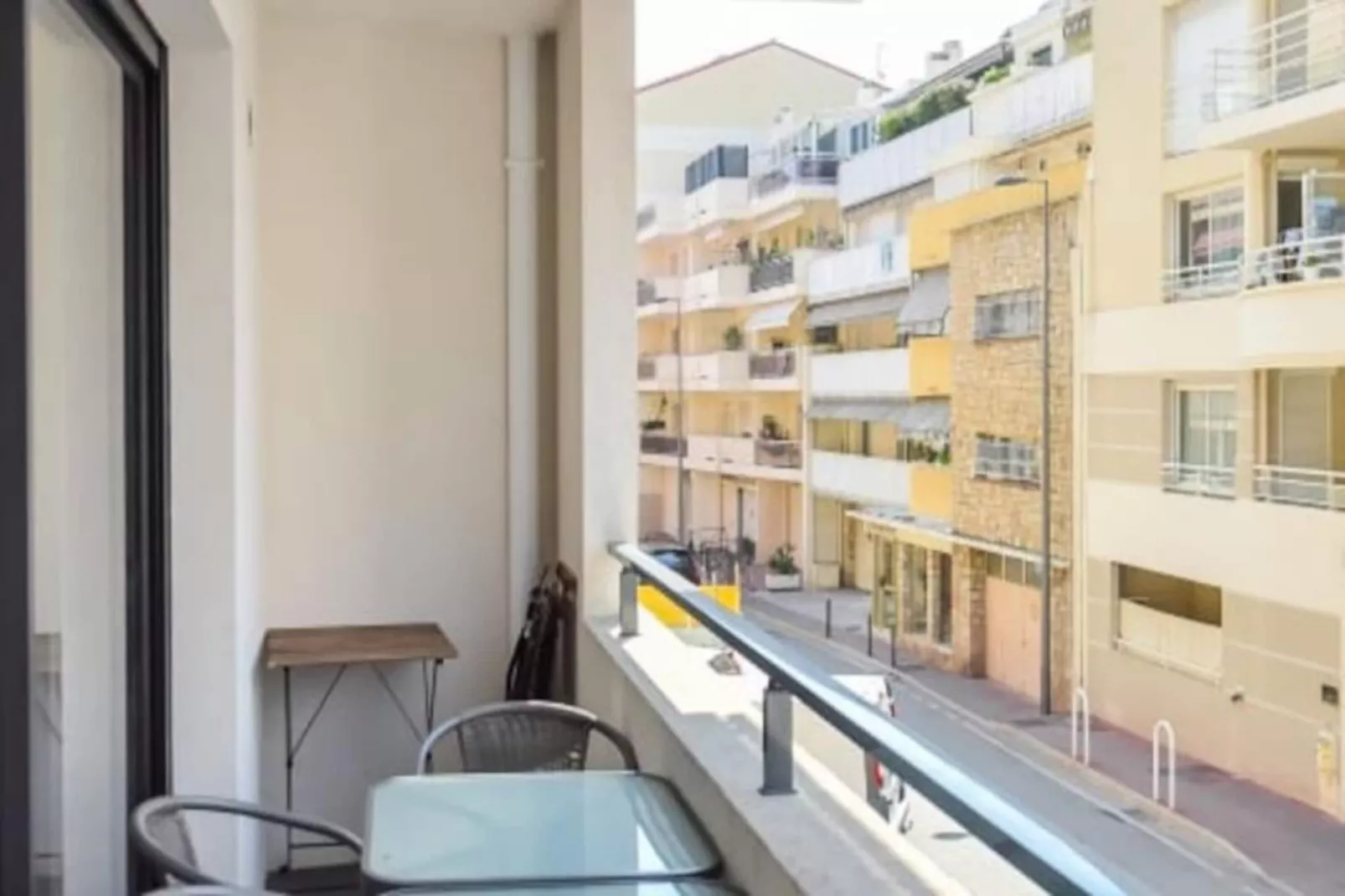 Résidence 3 Pi&egrave;ces Moderne Avec Piscine Au Palm Beach-Niet-getagd