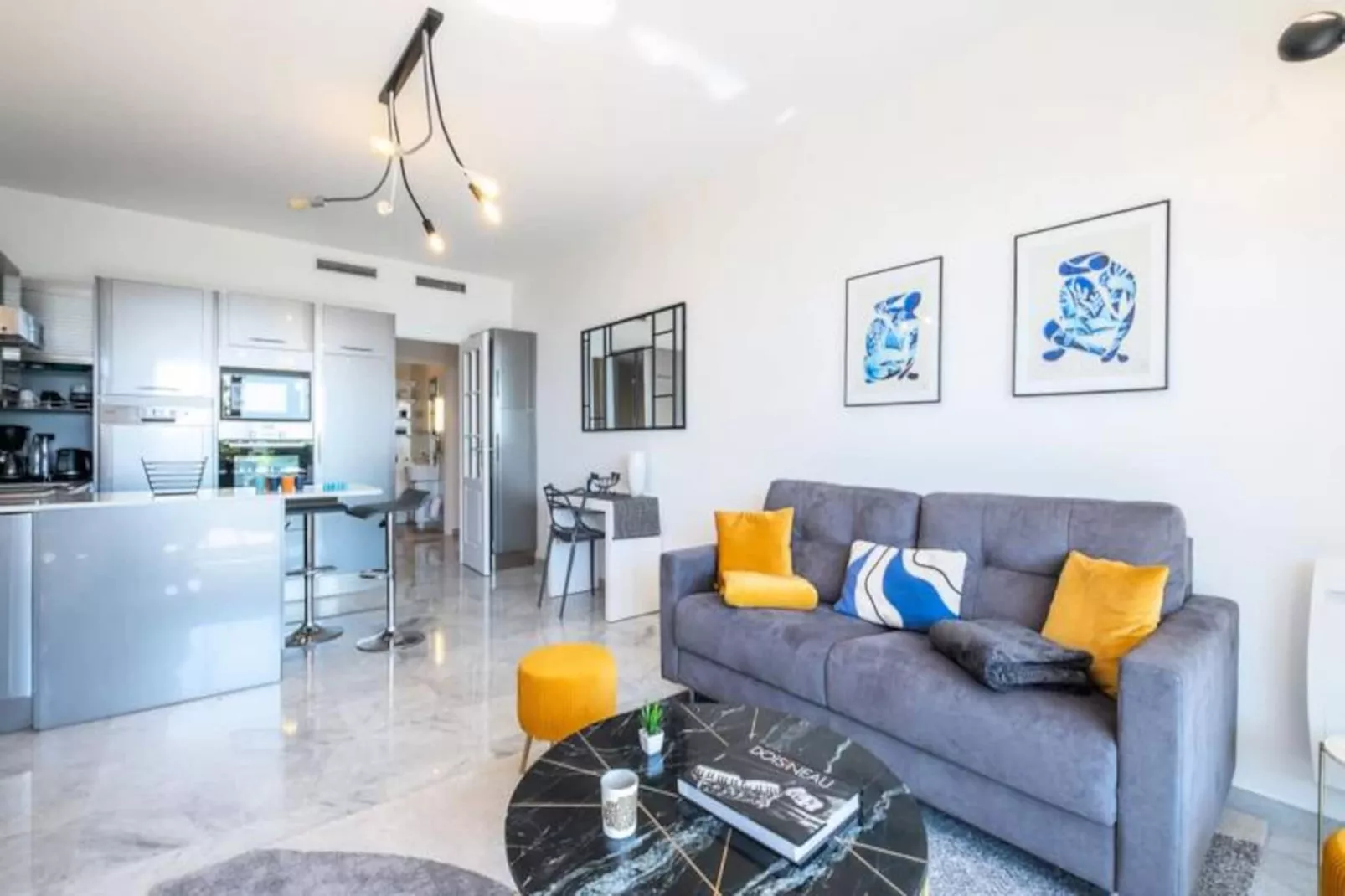 Résidence Rare ! Superbe 3 Pi&egrave;ces Avec Jardin Face &agrave; La Mer-Niet-getagd