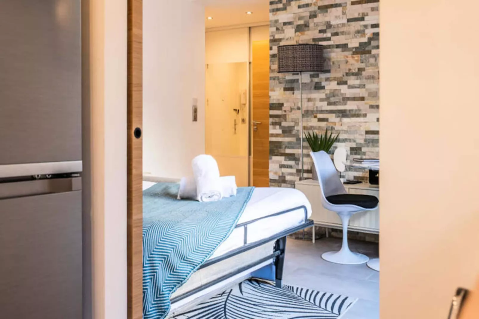 Résidence Rare ! Studio Avec Terrasse à 5 Min à Pied Du Palais-Niet-getagd