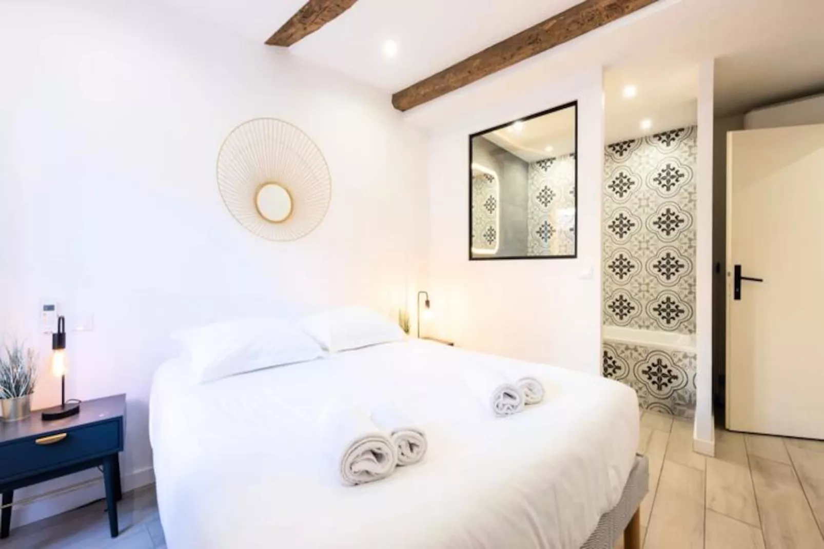 Résidence 3p Centre Cannes Suquet-Niet-getagd