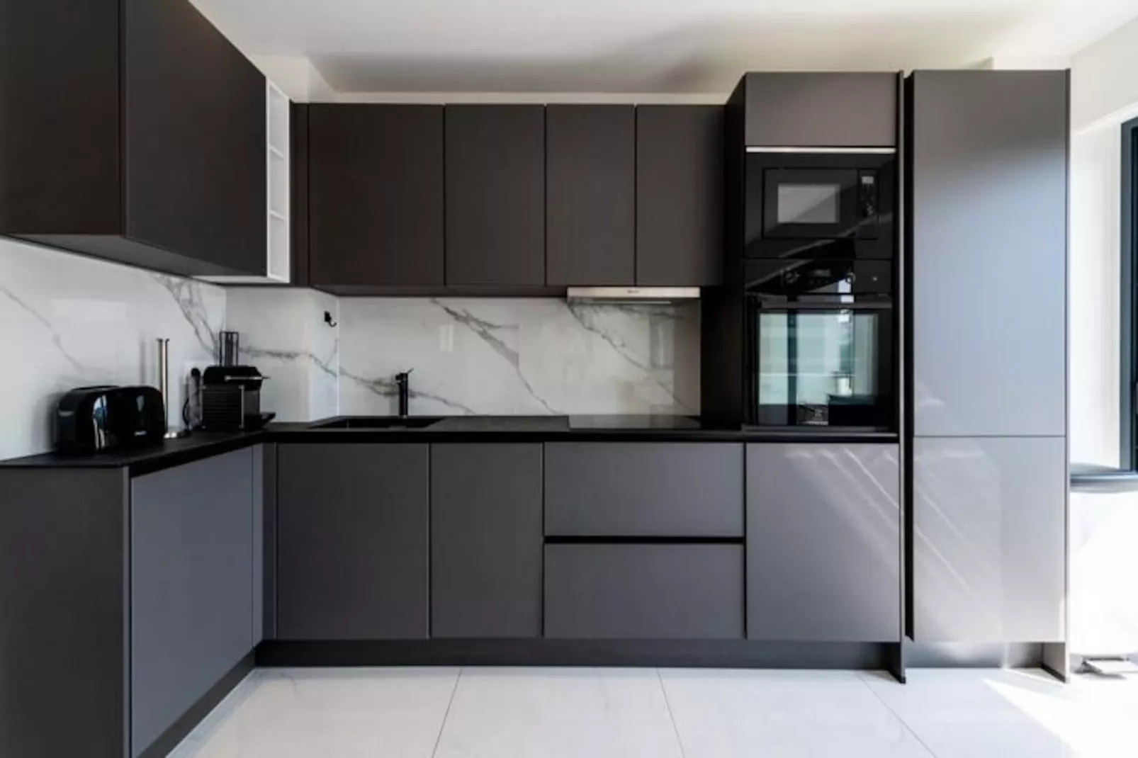 Résidence 2p Traversant, Centre Cannes, Rue D&rsquo;antibes-Niet-getagd