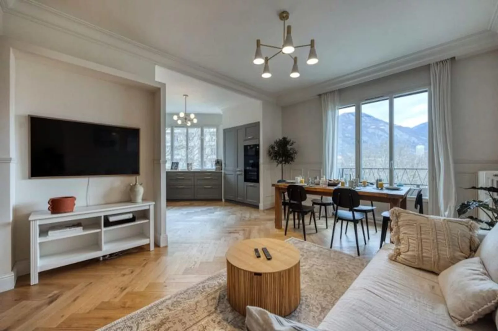 | The Precious 💎 Paul Mistral-Niet-getagd