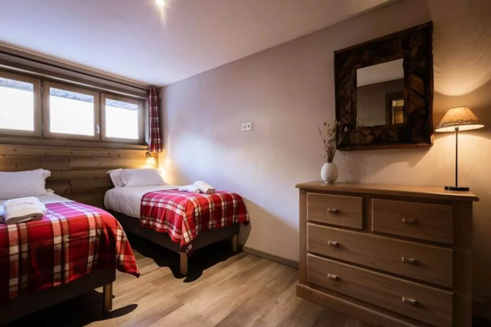 Les Chalets D'adrien-Niet-getagd