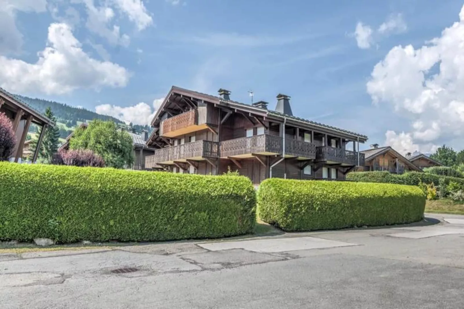 Appartement Warens --Niet-getagd