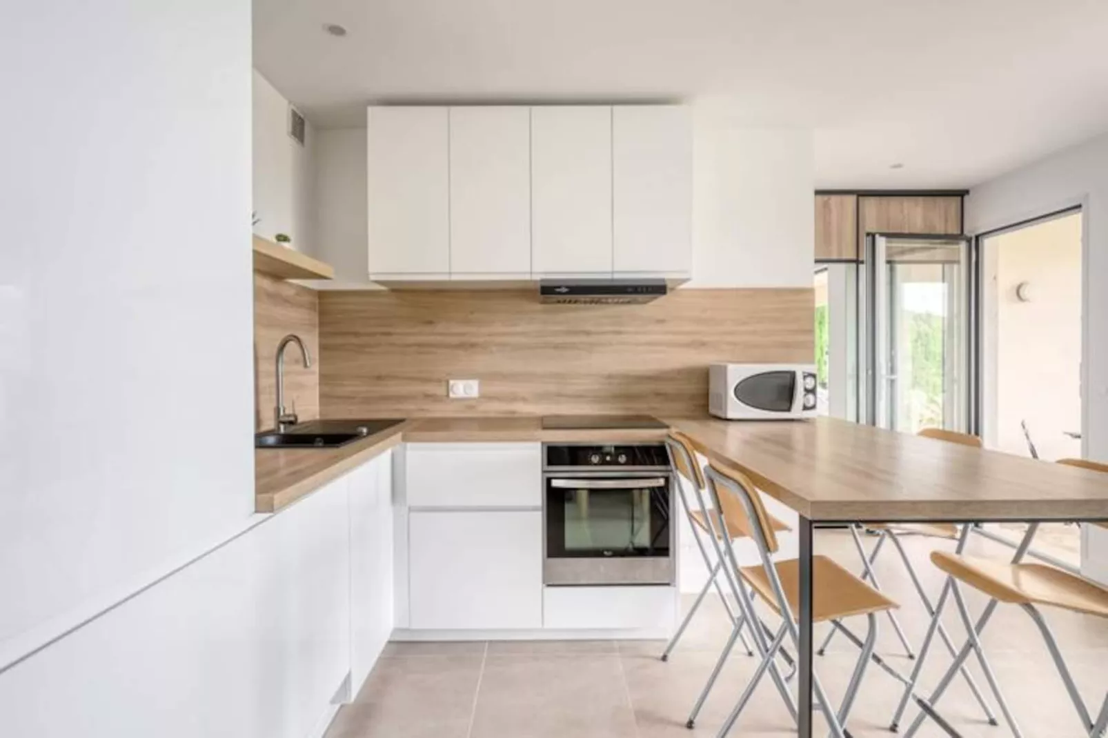 Résidence T2 Lumineux Avec Terrasse Et Vue Mer &ndash; Le Lavandou, Aiguebelle-Niet-getagd