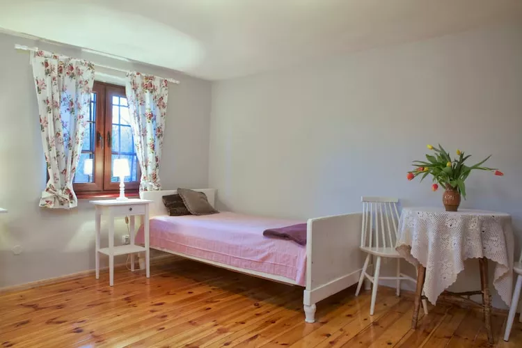 Dom wakacyjny w Sasinie dla max 10 osób-Slaapkamer