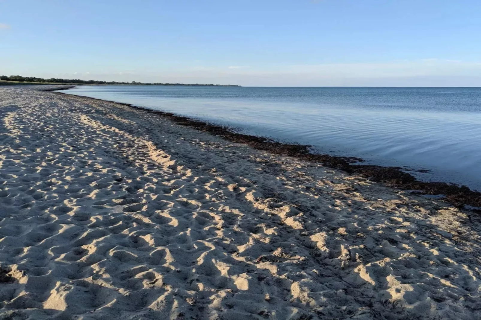 3 room, close to the sea/dike-Waterzicht