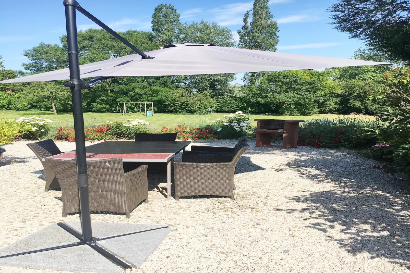 Gite Le Jonquet-Terrasbalkon