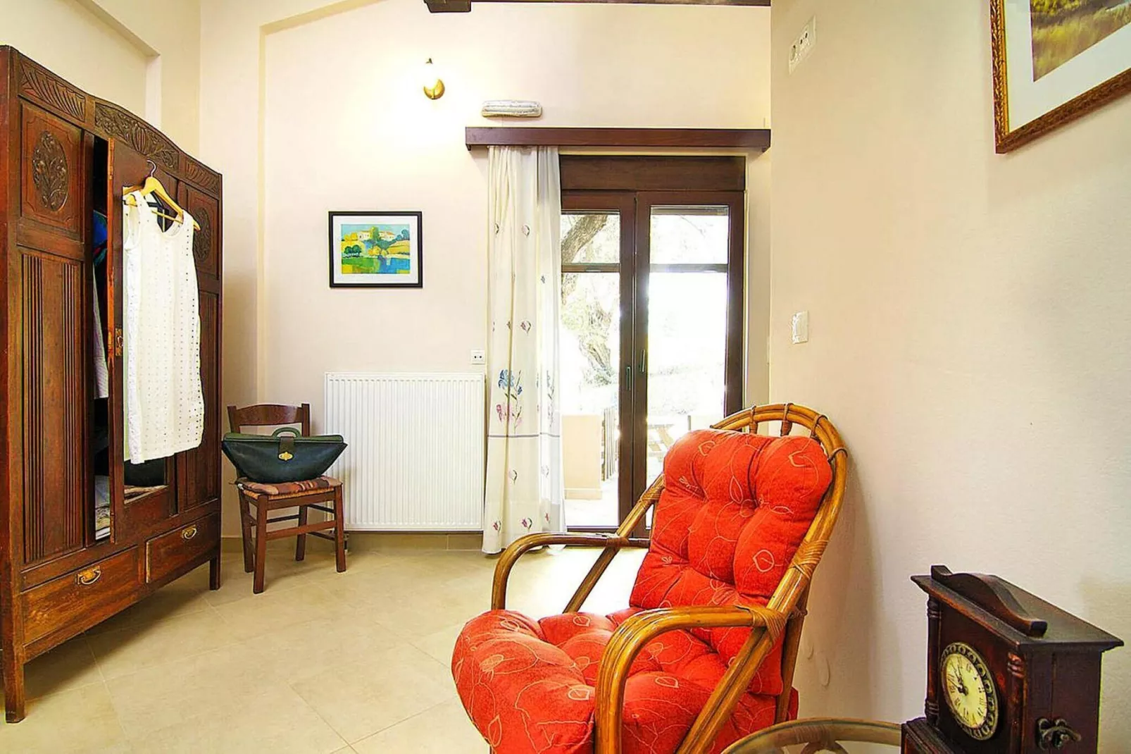 Holiday home, Kalamitsi Alexandrou-Villa Kalamitsi, ca. 108 qm, 6 pax-Woonkamer