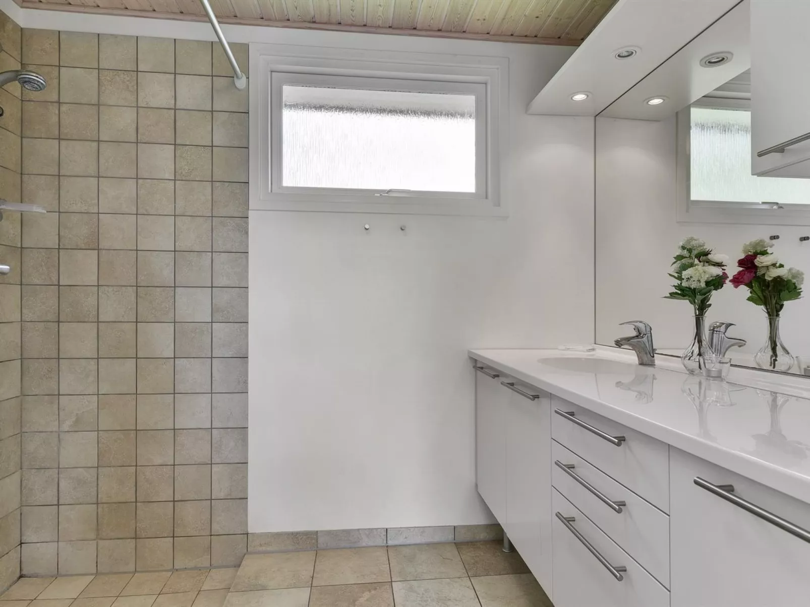 "Wrage" - 500m from the sea-Binnen