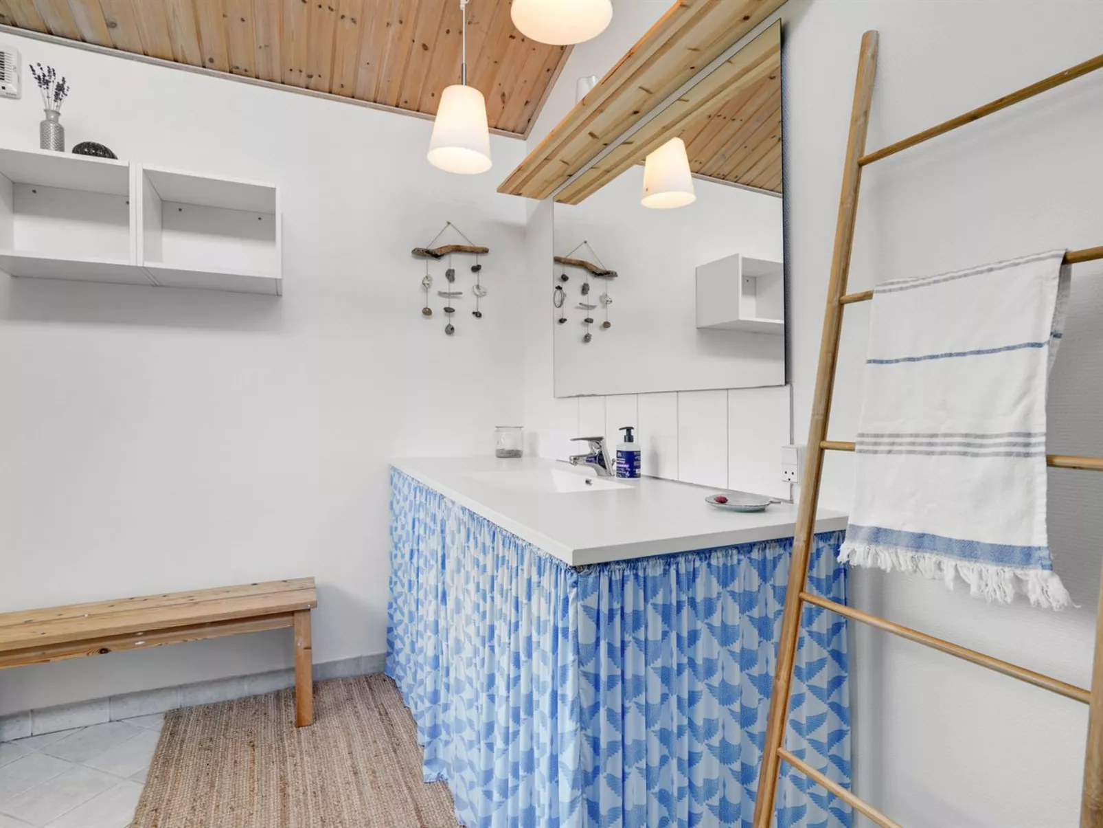 "Ljupka" - 1km from the sea-Binnen