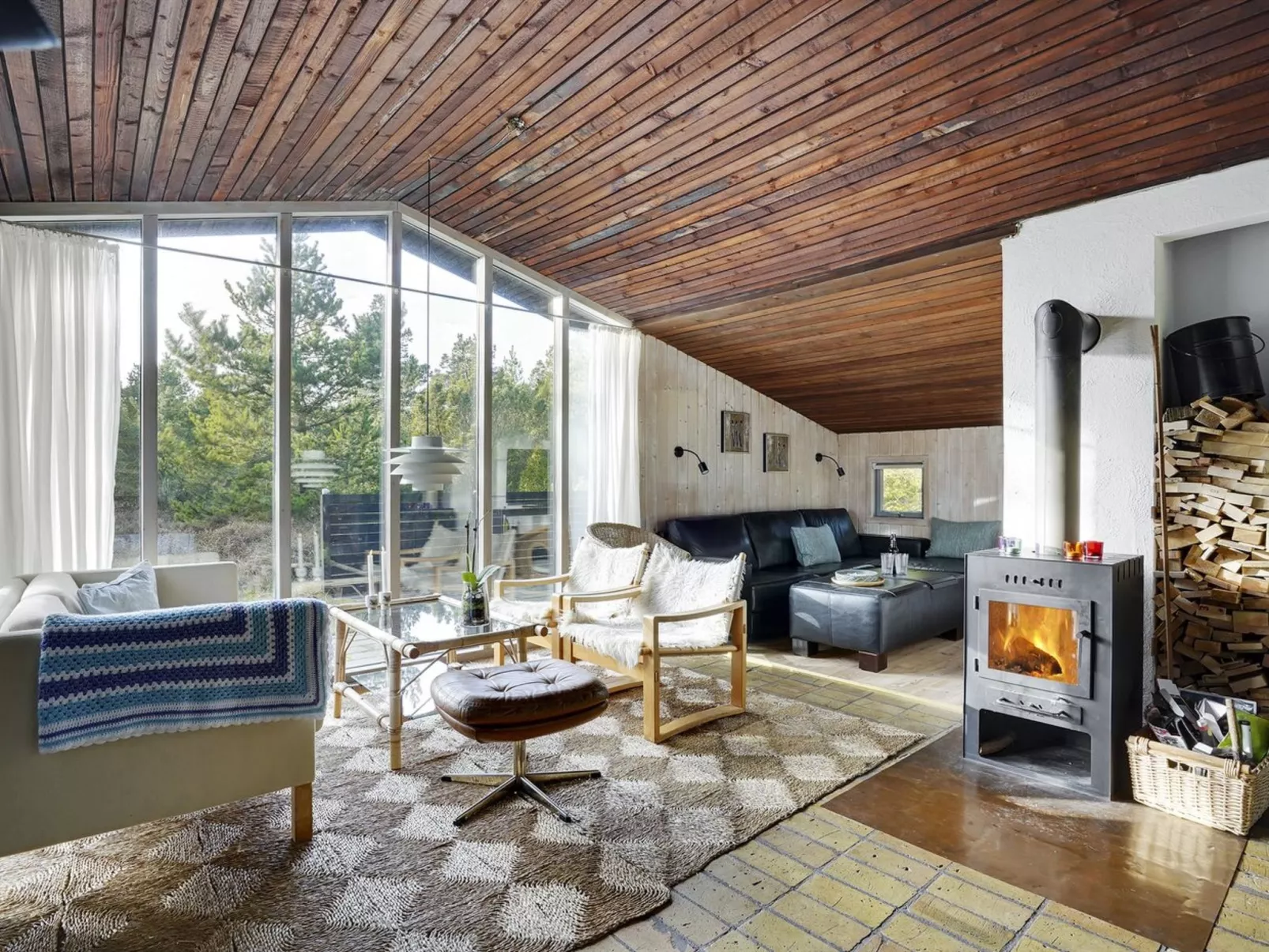 "Saxi" - 2.6km from the sea-Binnen