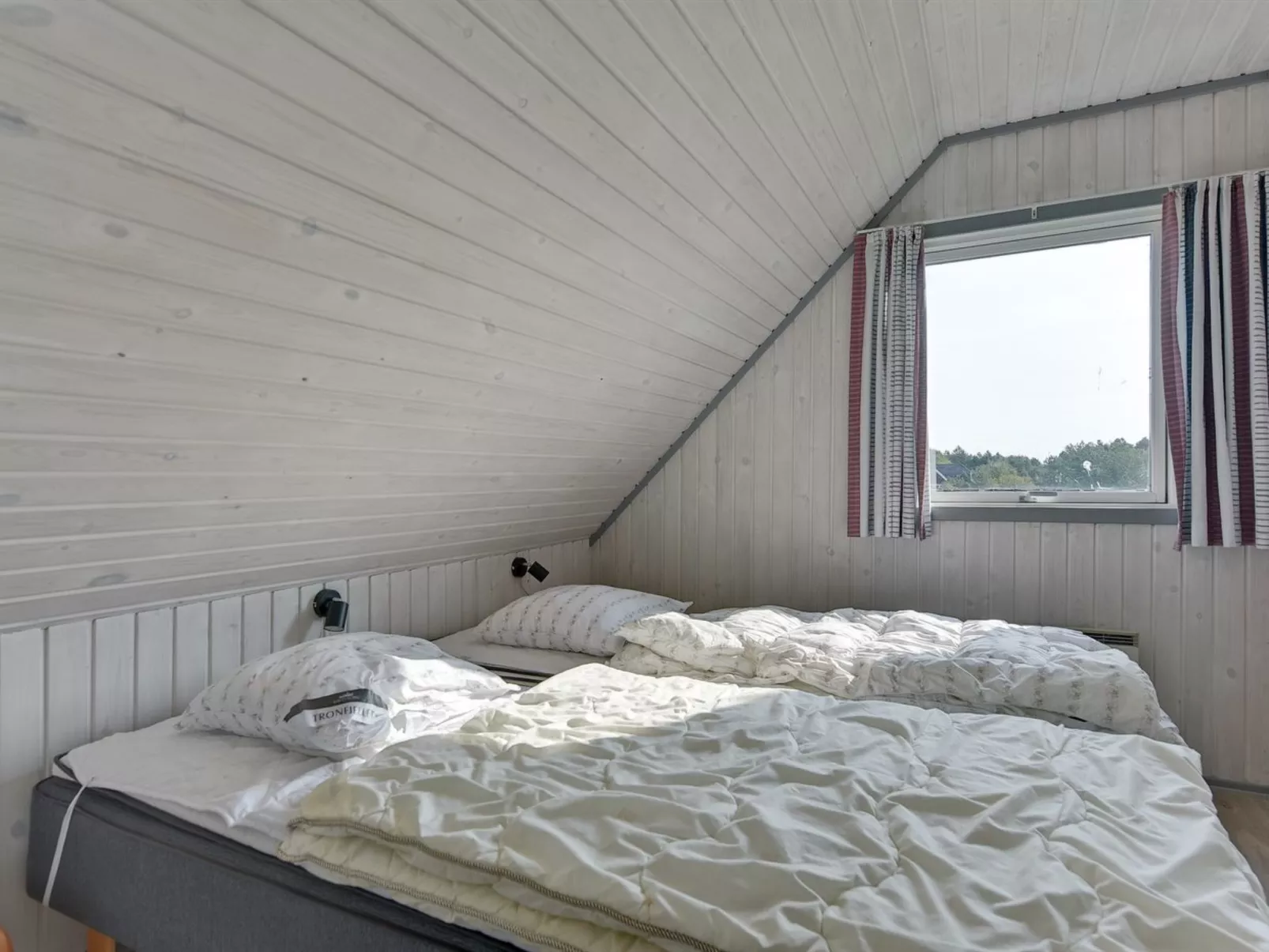 "Sunita" - 2.8km from the sea-Binnen