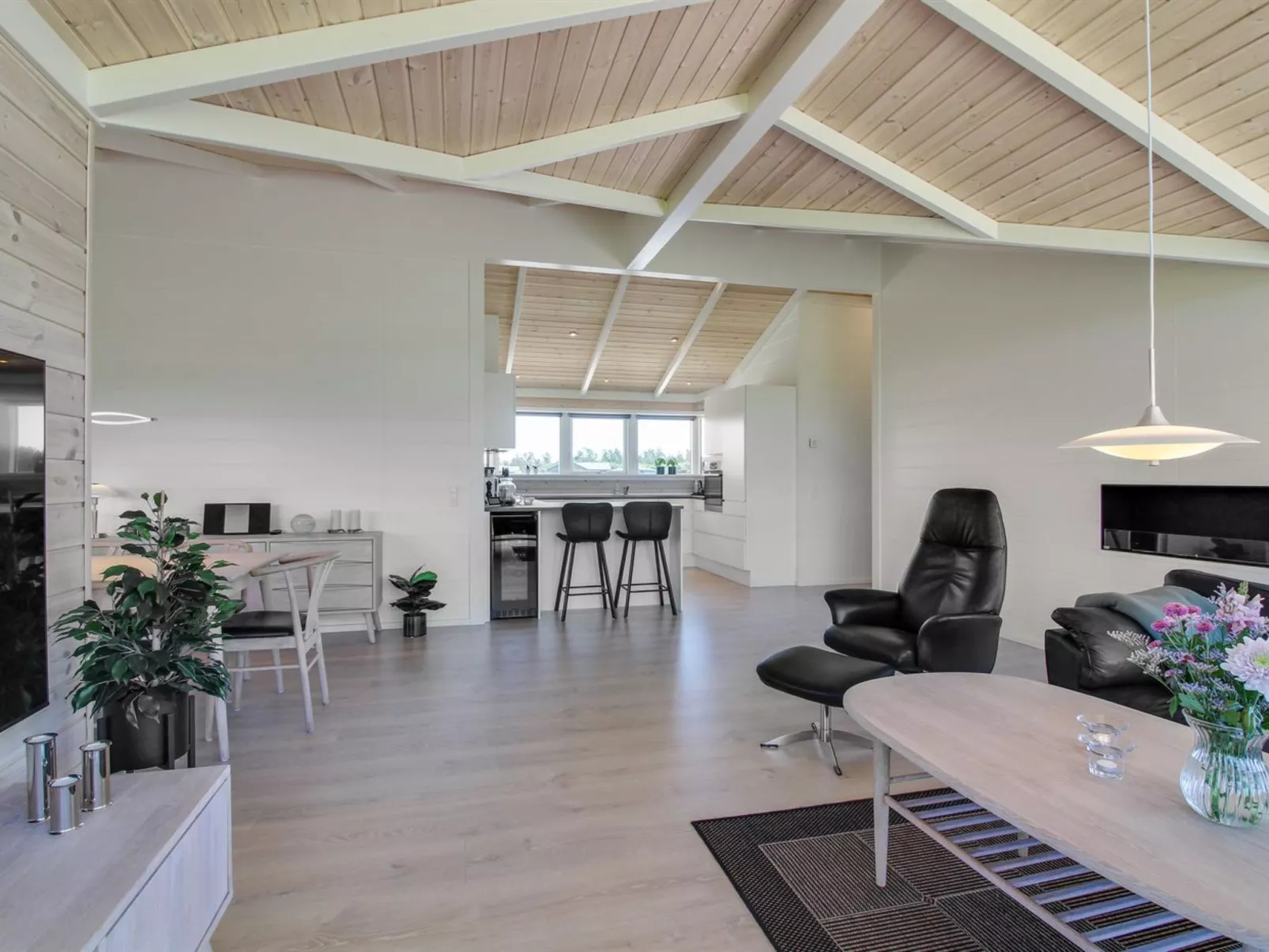 "Ariadne" - 900m from the sea-Binnen