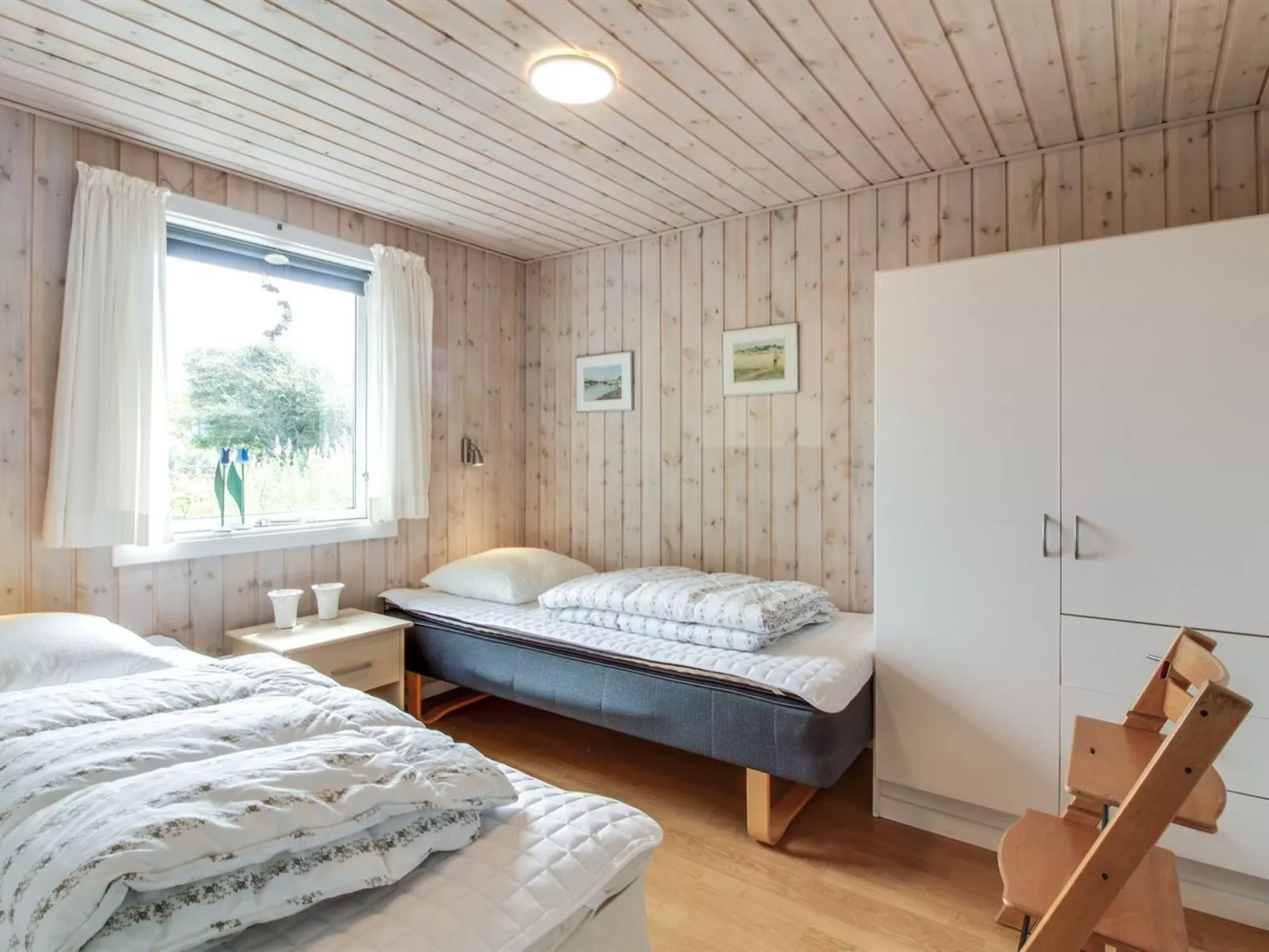 "Alice" - 1.3km from the sea-Binnen