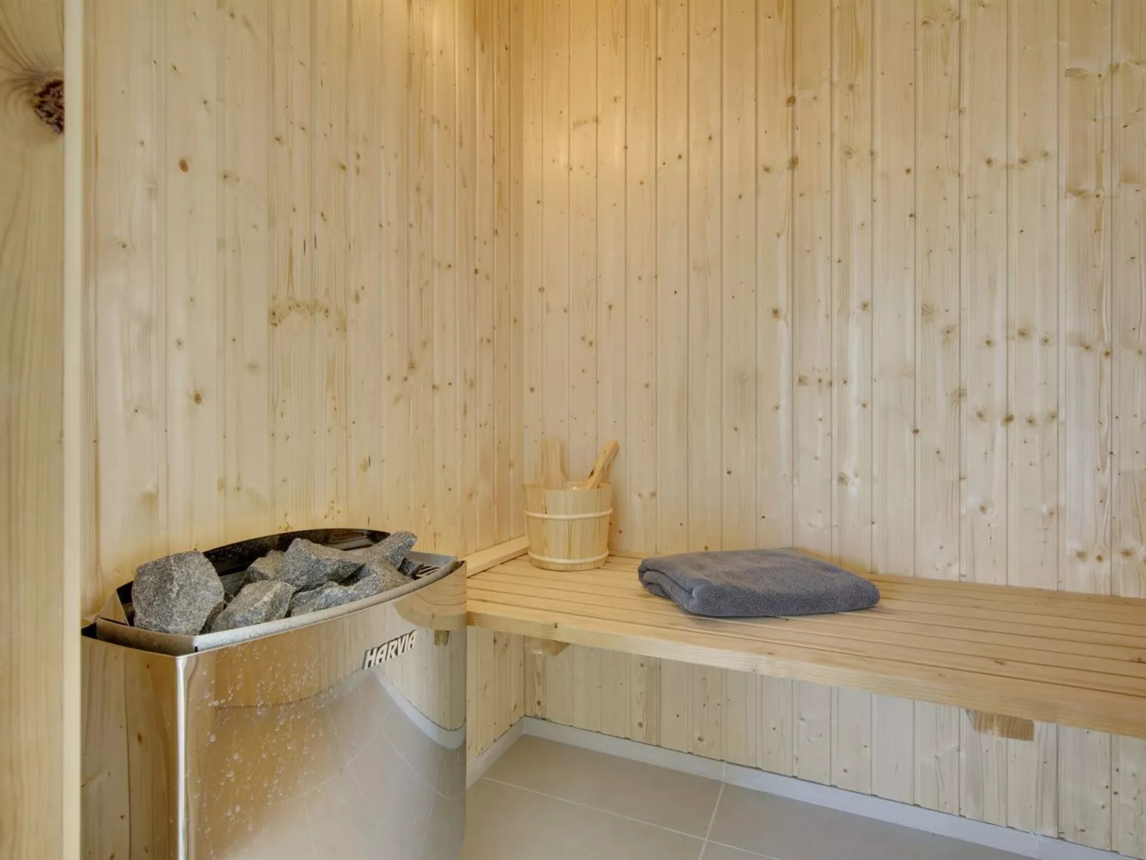 "Drude" - 920m from the sea-Binnen