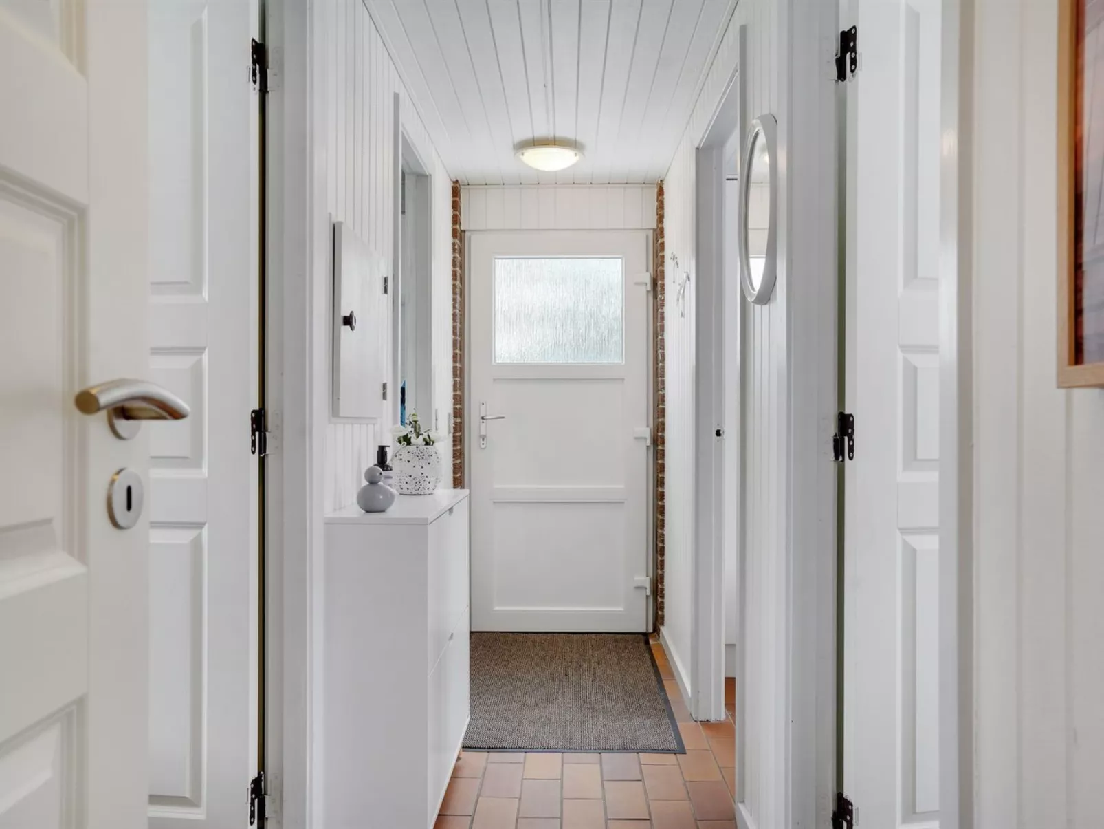 "Aurelie" - 800m from the sea-Binnen