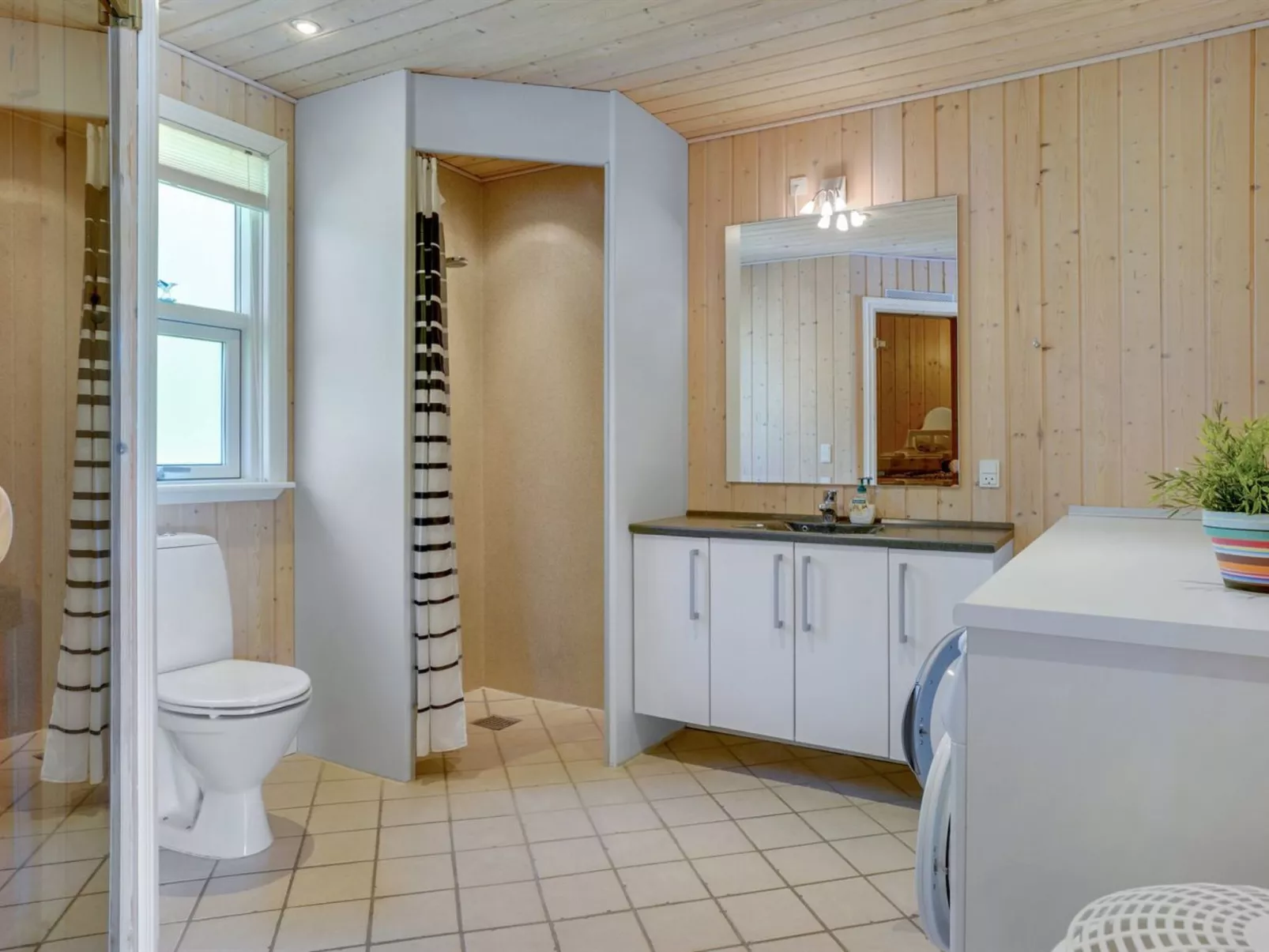 "Wilja" - 400m from the sea-Binnen