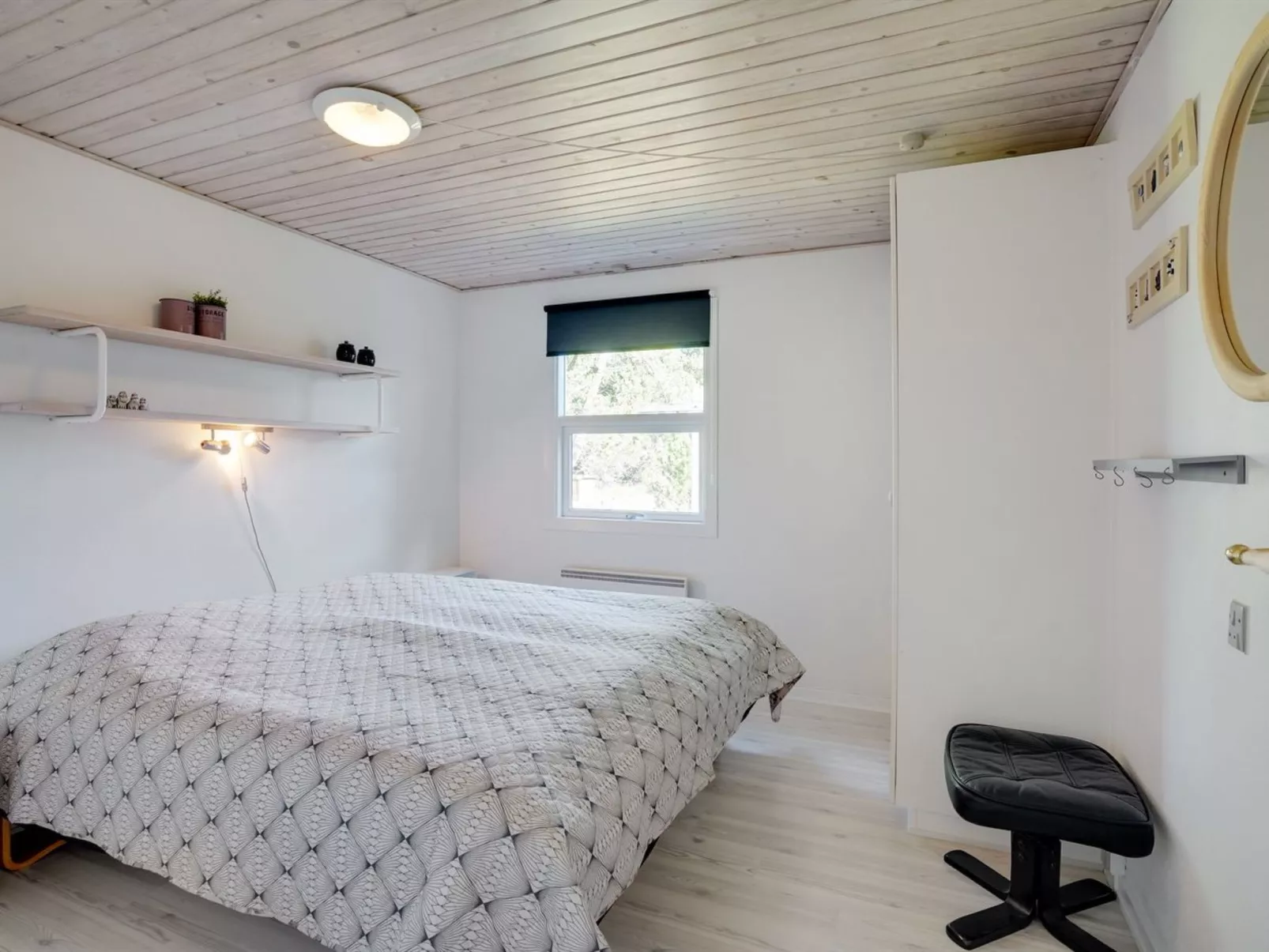 "Gottfrida" - 2km from the sea-Binnen