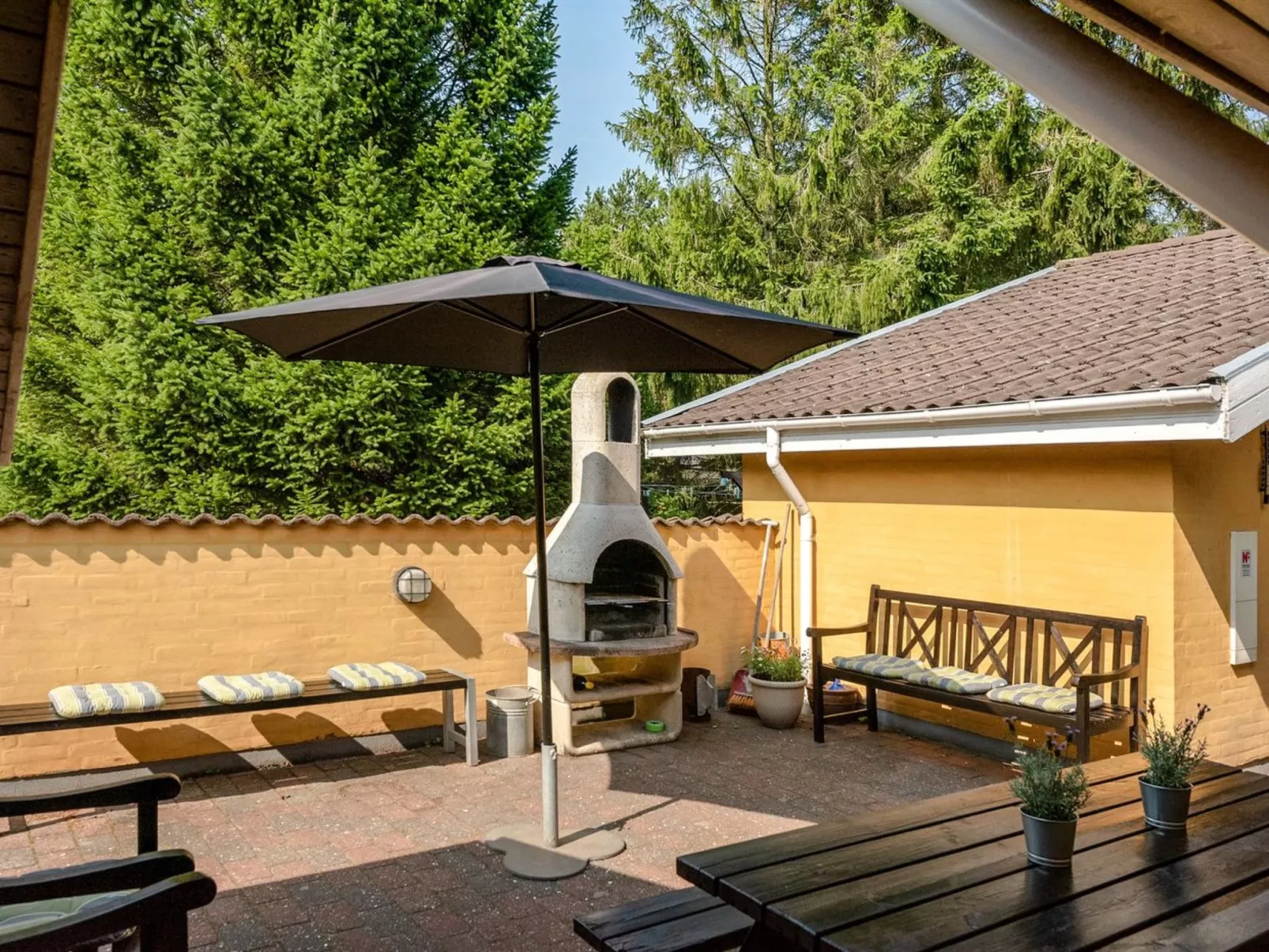 "Billing" - 11km from the sea-Buiten