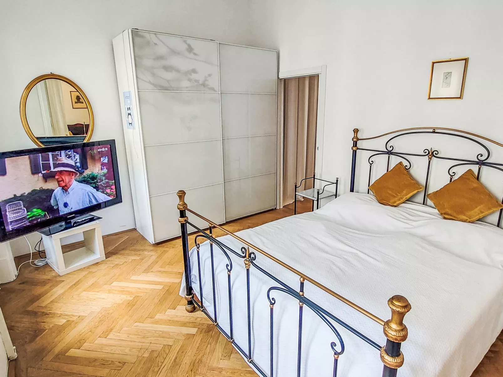 Sobieskiplatz-Binnen